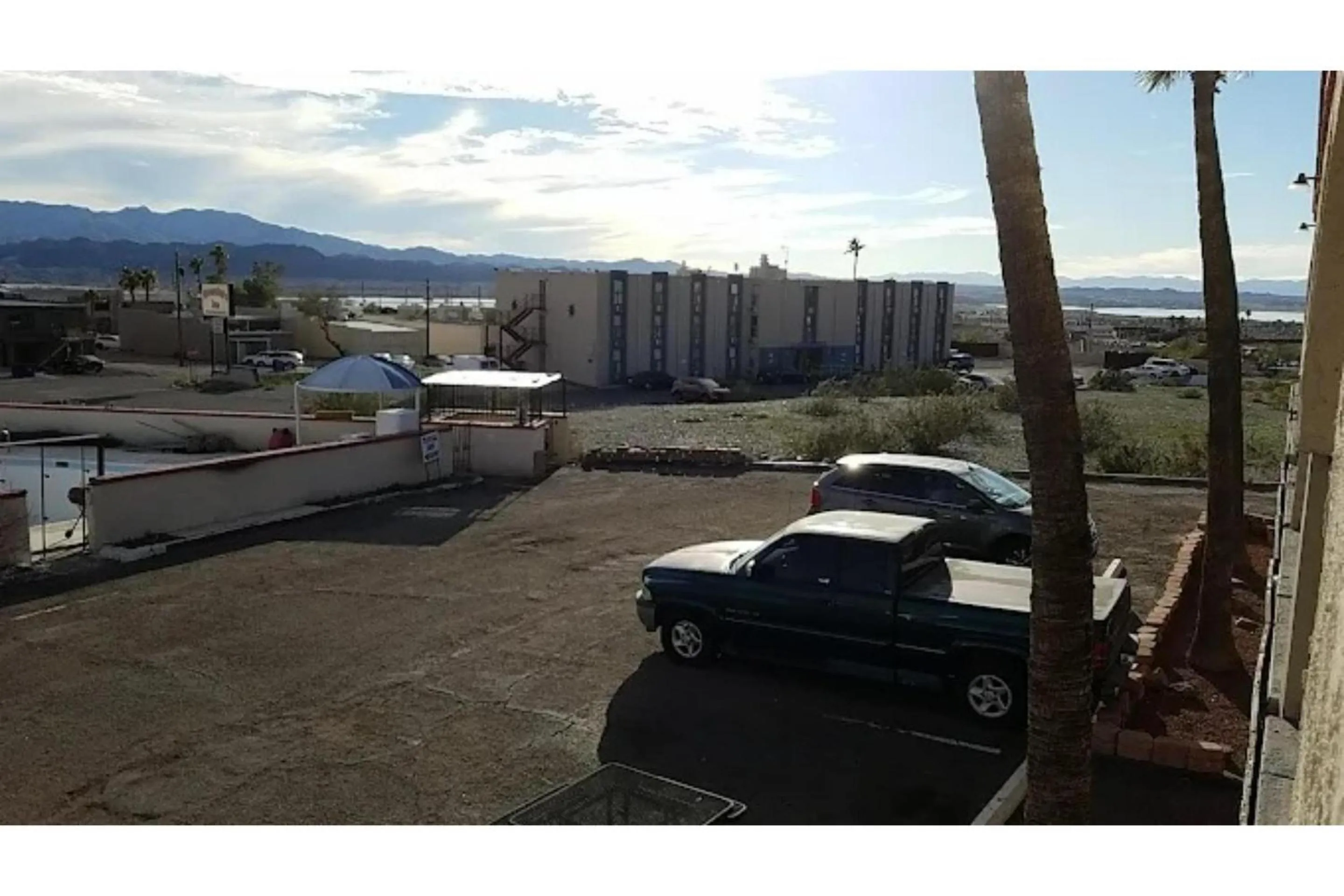 Parking in Travelers Inn by Hotel O Lake Havasu City