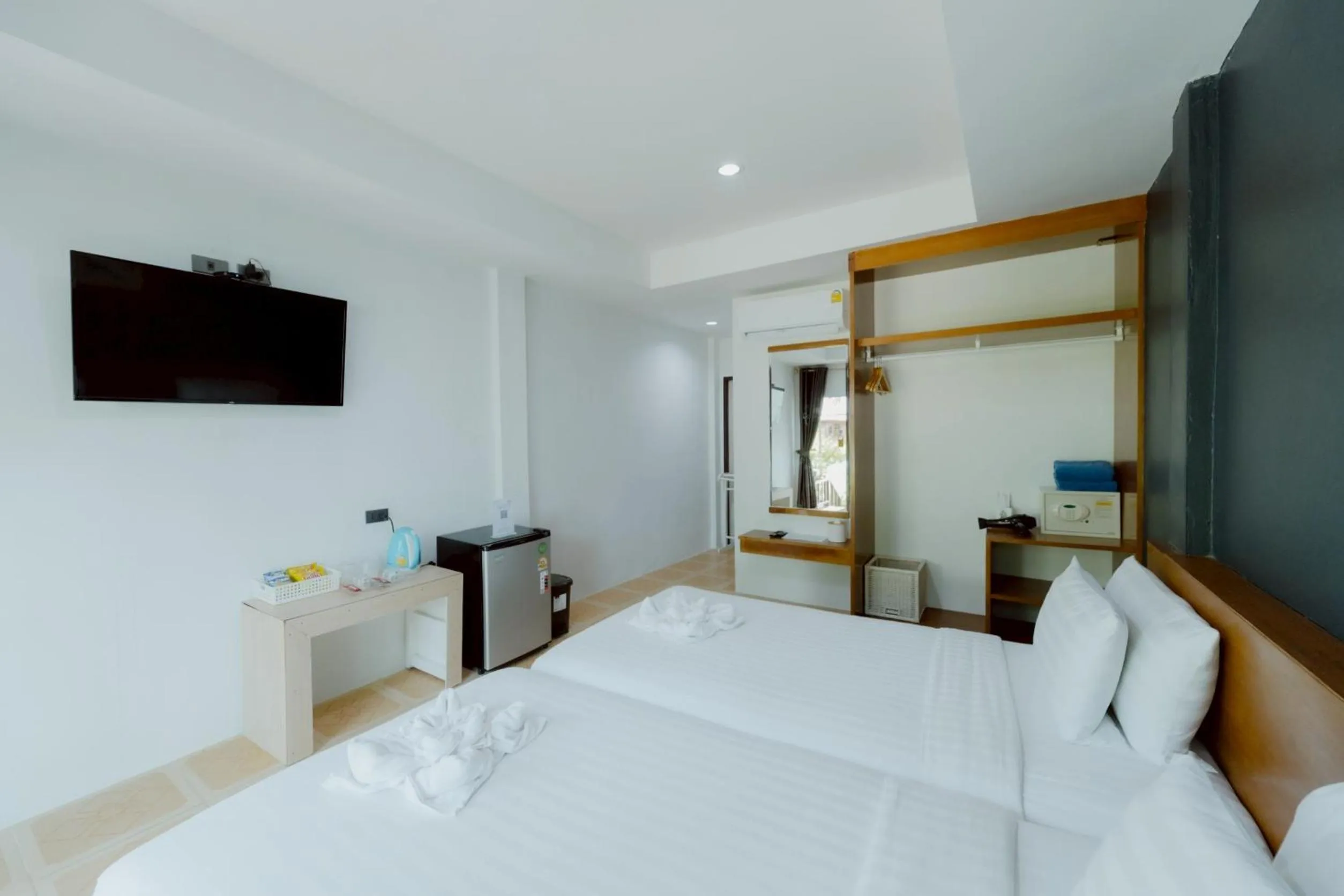 Bed in Samet Lucky Resort