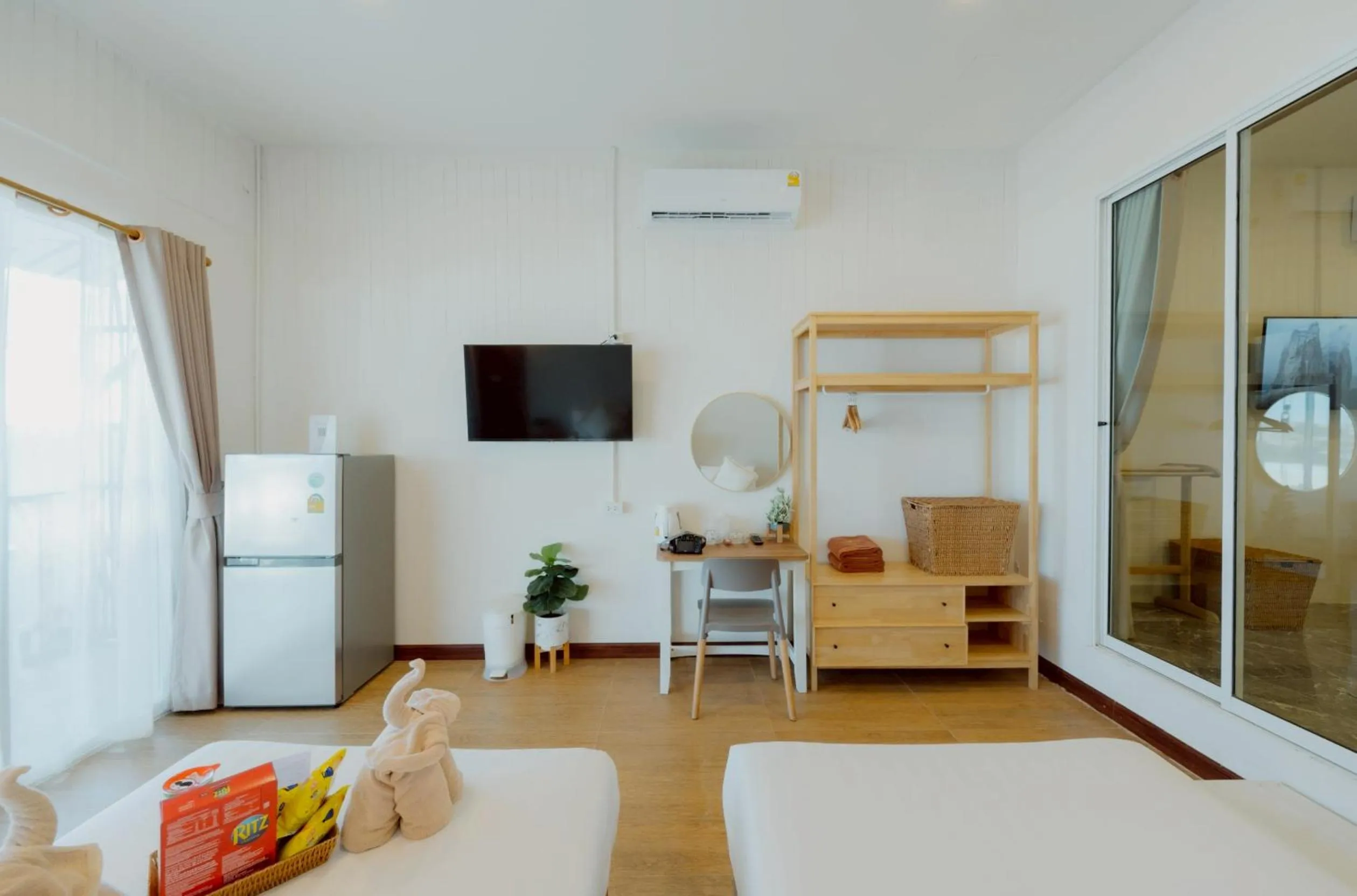 Bed in Samet Lucky Resort