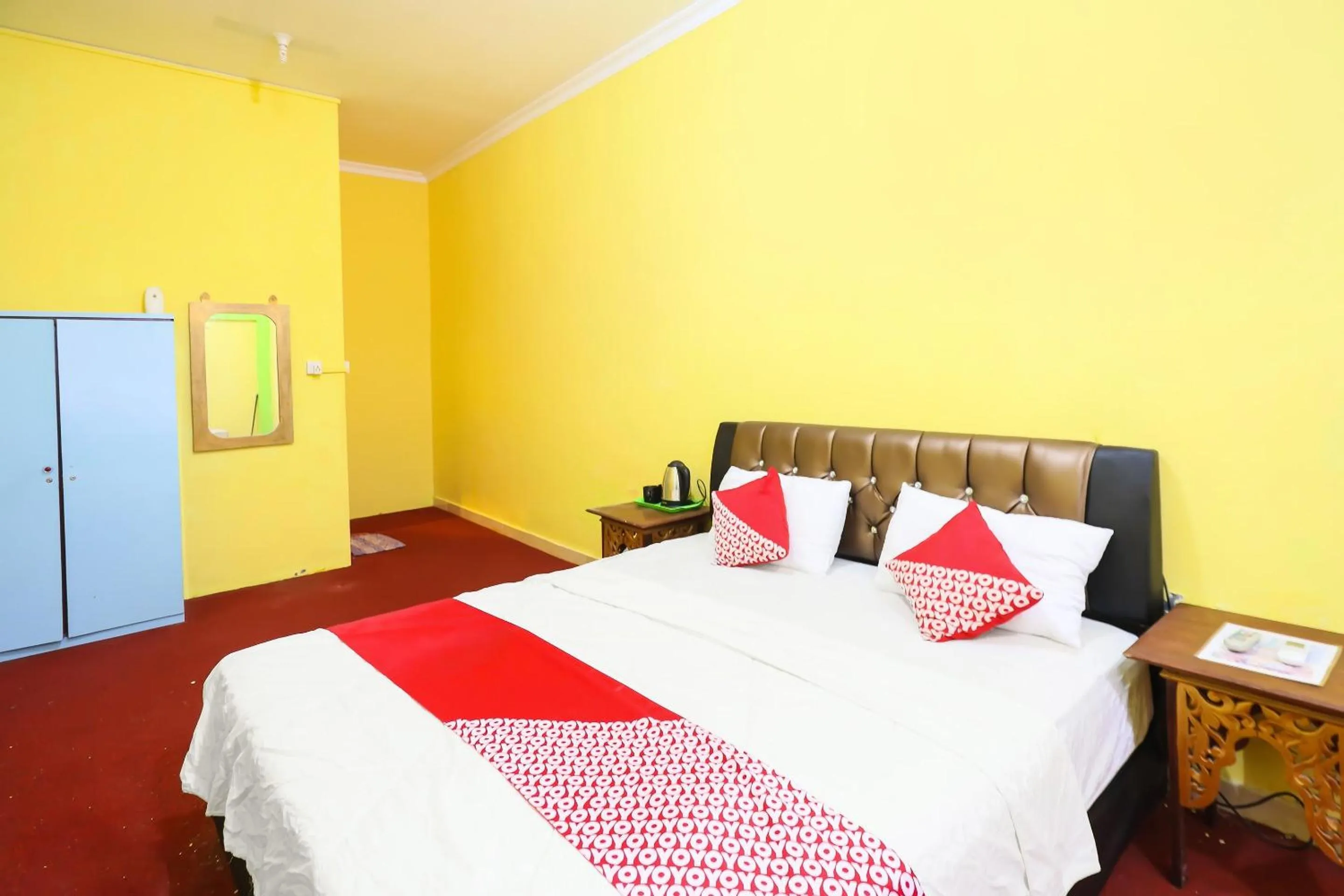 Bedroom, Bed in Hotel O Penginapan Sulthan Penyengat Syariah