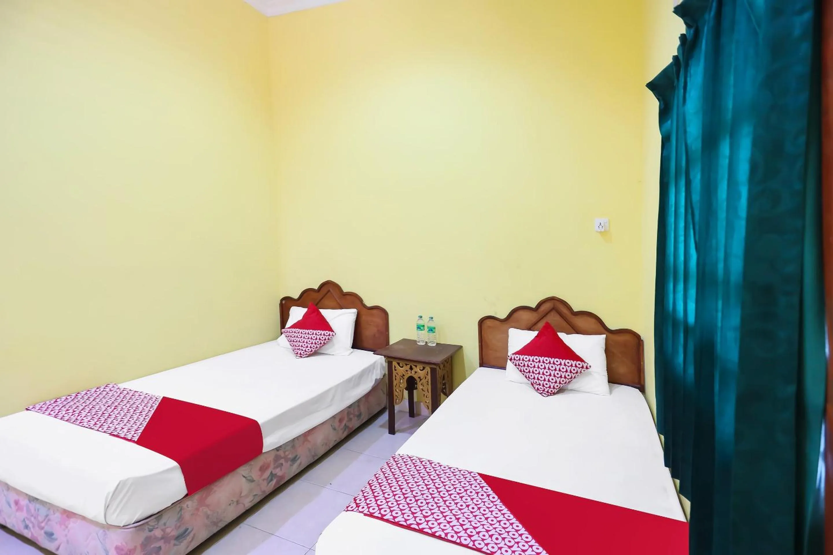 Bedroom, Bed in Hotel O Penginapan Sulthan Penyengat Syariah
