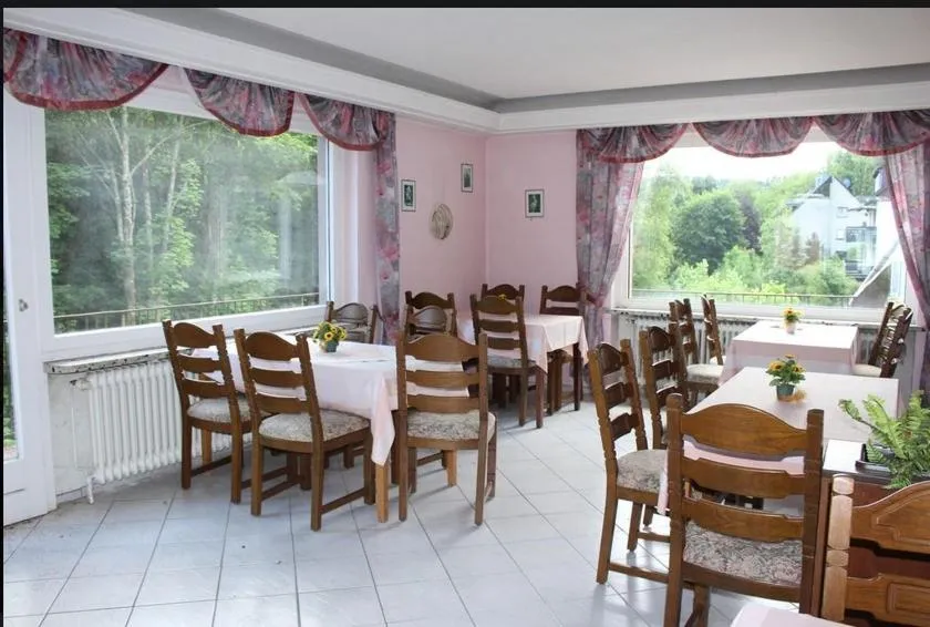 Restaurant/places to eat in Fitnesshotel Bergquell