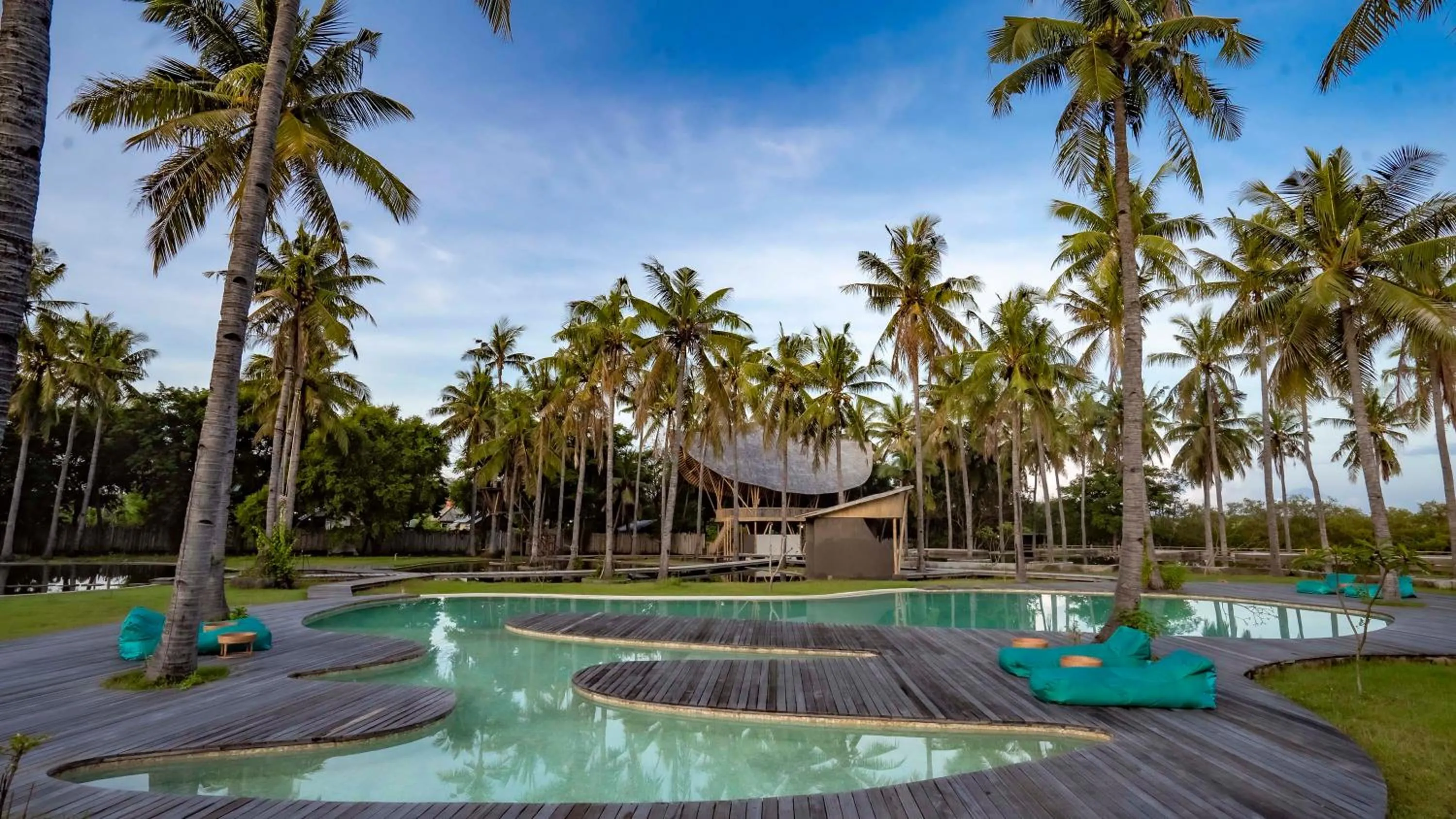 Swimming pool in Pravasa Gili Resort by KajaNe