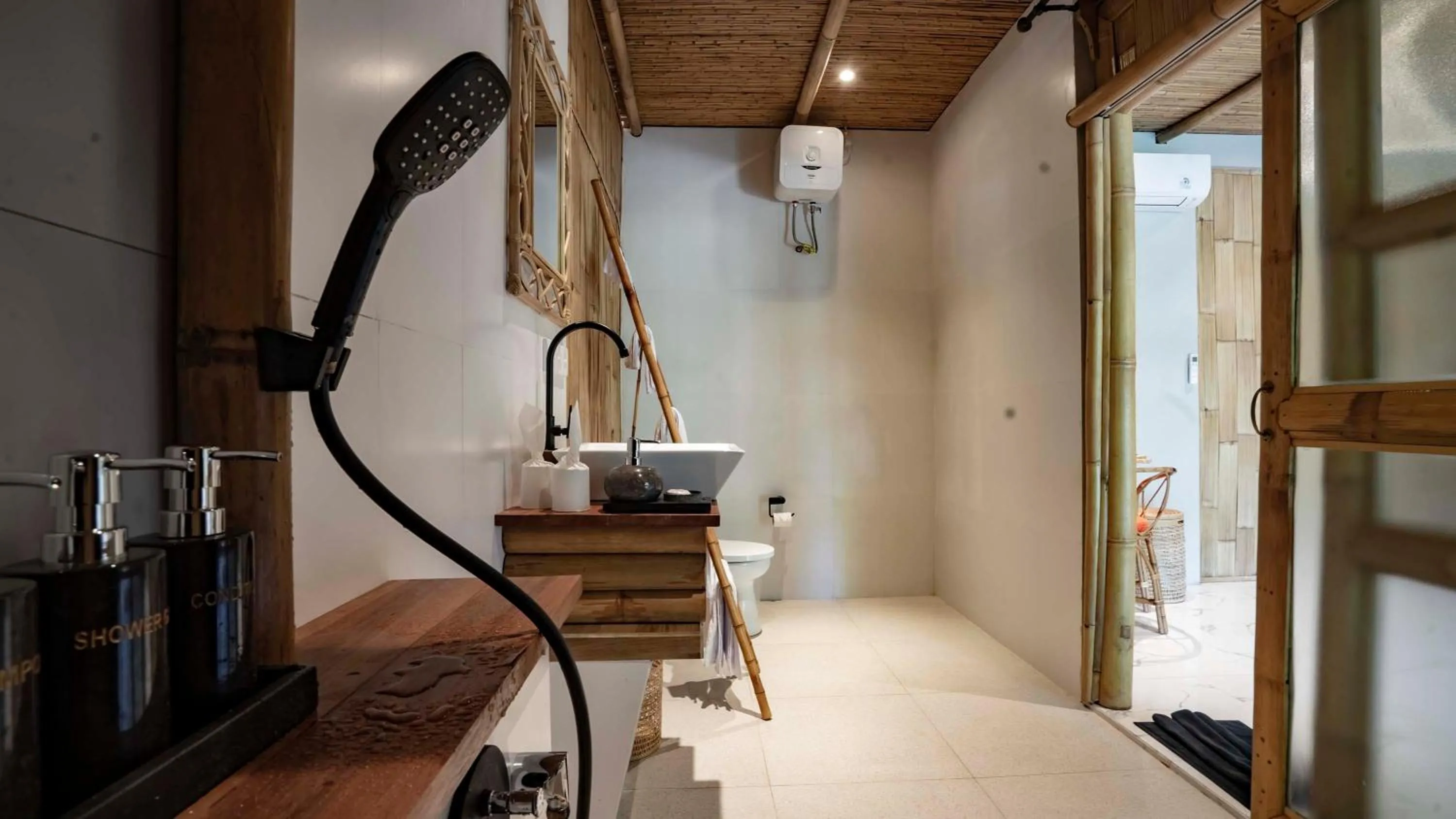 Shower in Pravasa Gili Resort by KajaNe