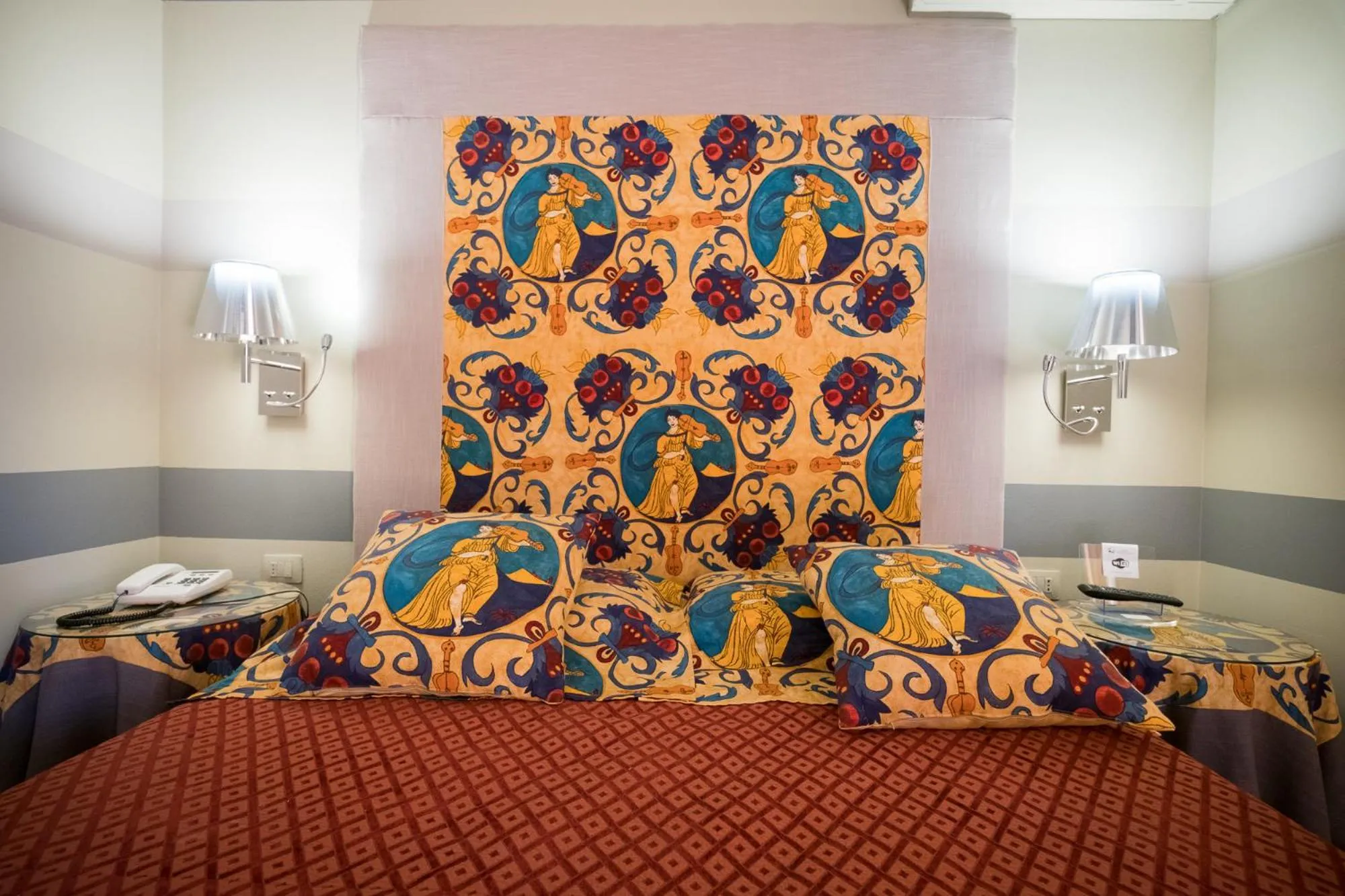 Bed in Hotel Villamare