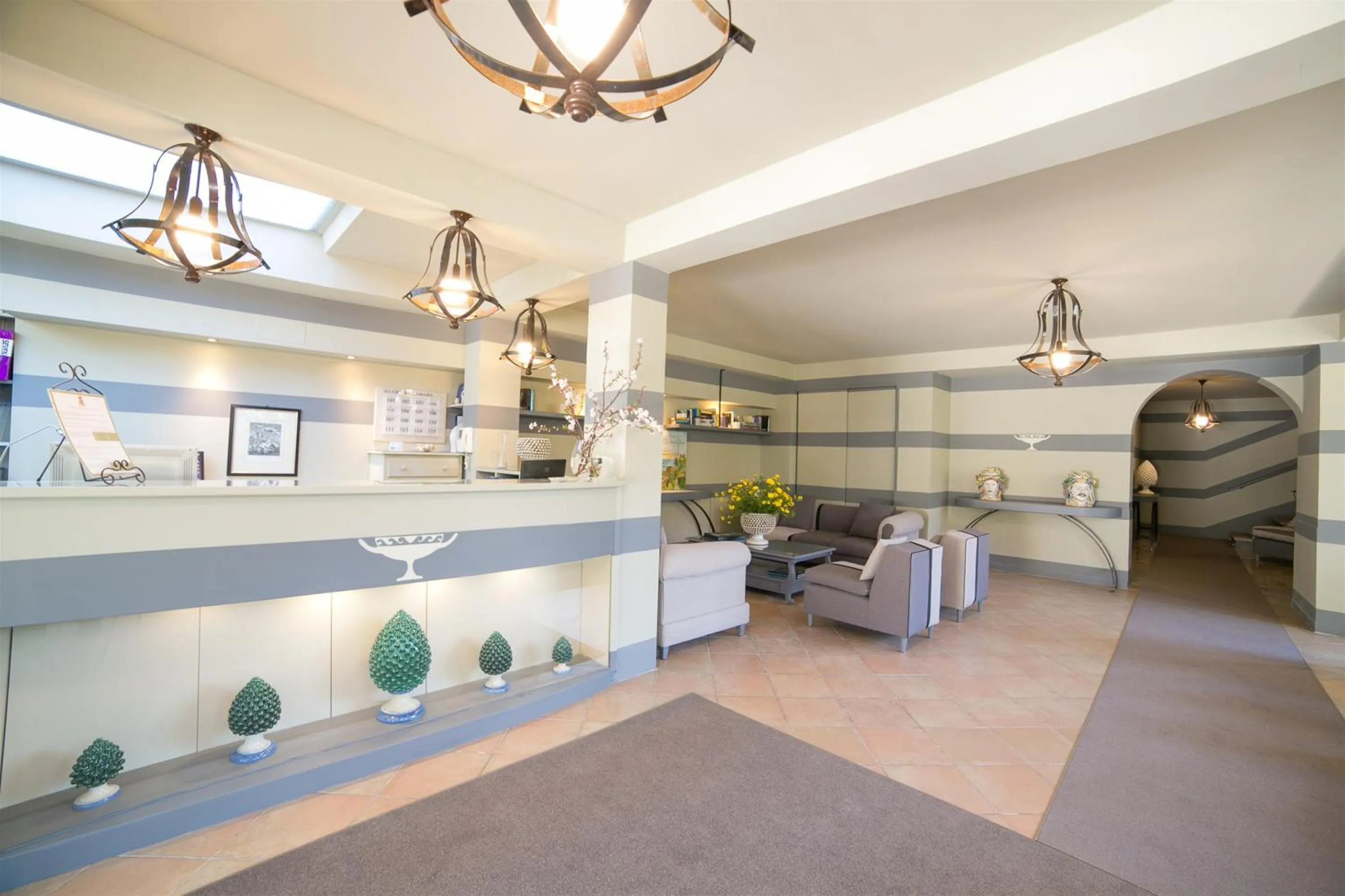 Lobby or reception in Hotel Villamare