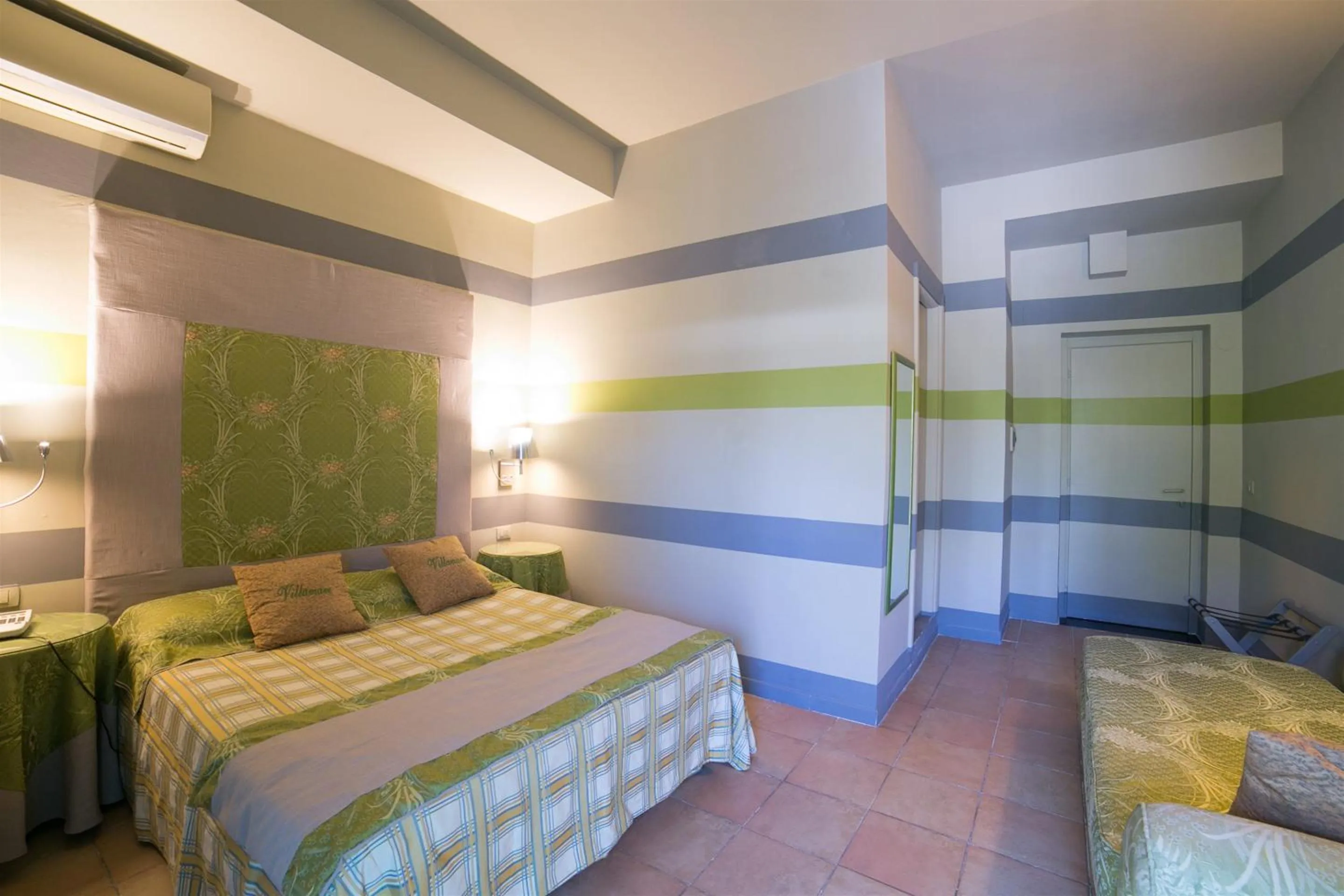 Photo of the whole room, Bed in Hotel Villamare