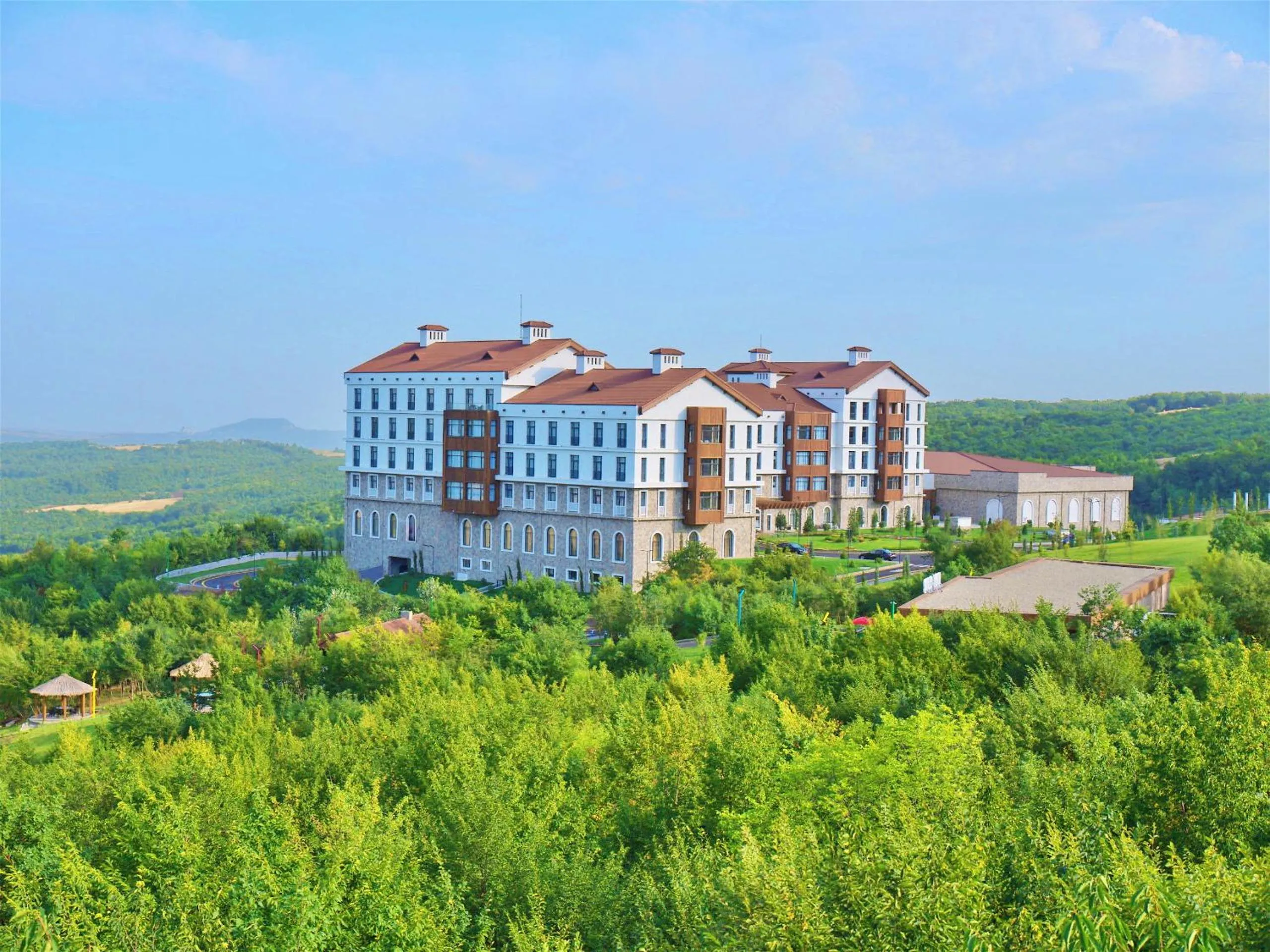 Property building in Basqal Resort & SPA