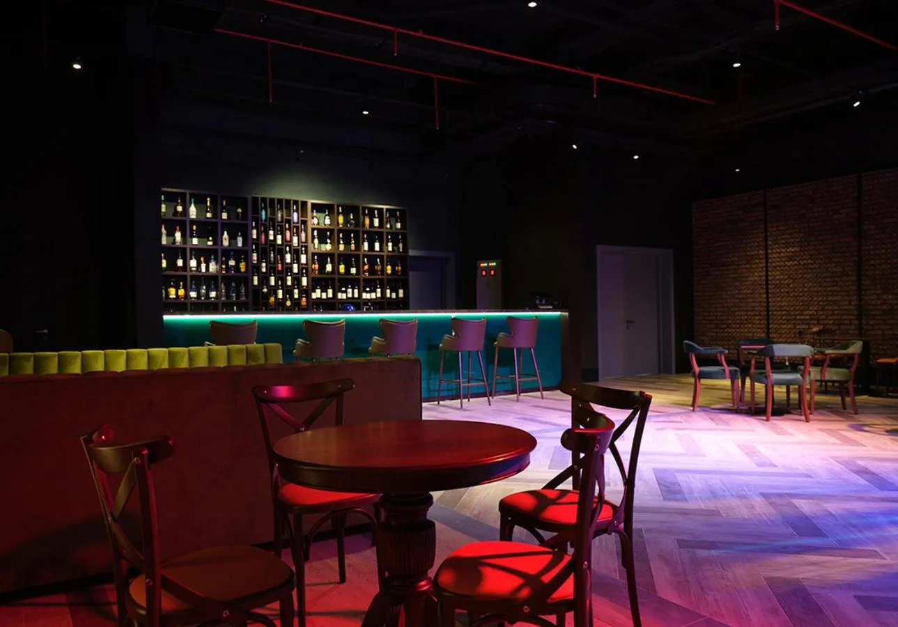 Lounge or bar in Basqal Resort & SPA