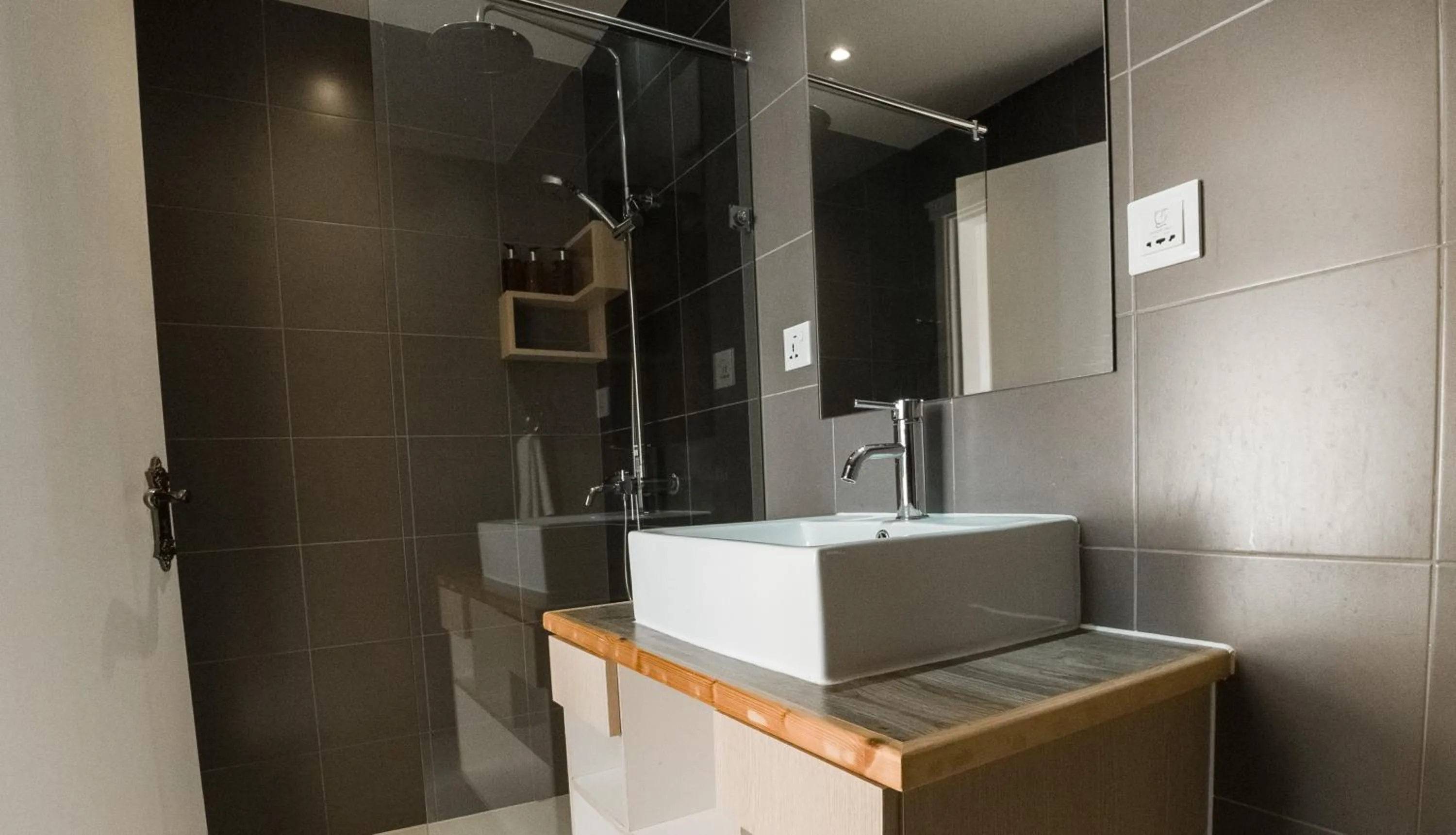 Bathroom in Lea Spa Hotel