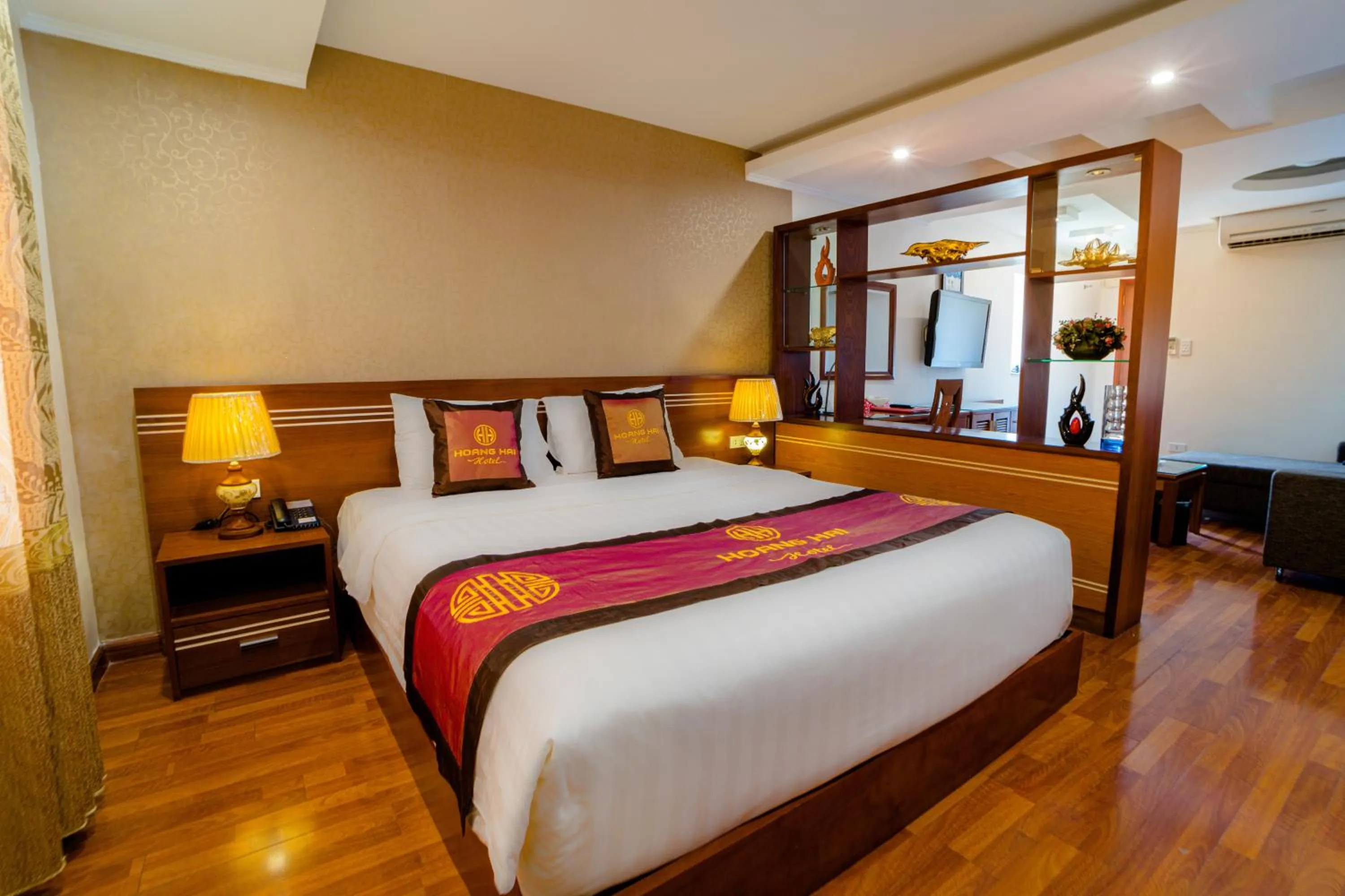Photo of the whole room, Bed in Hoang Hai Hotel