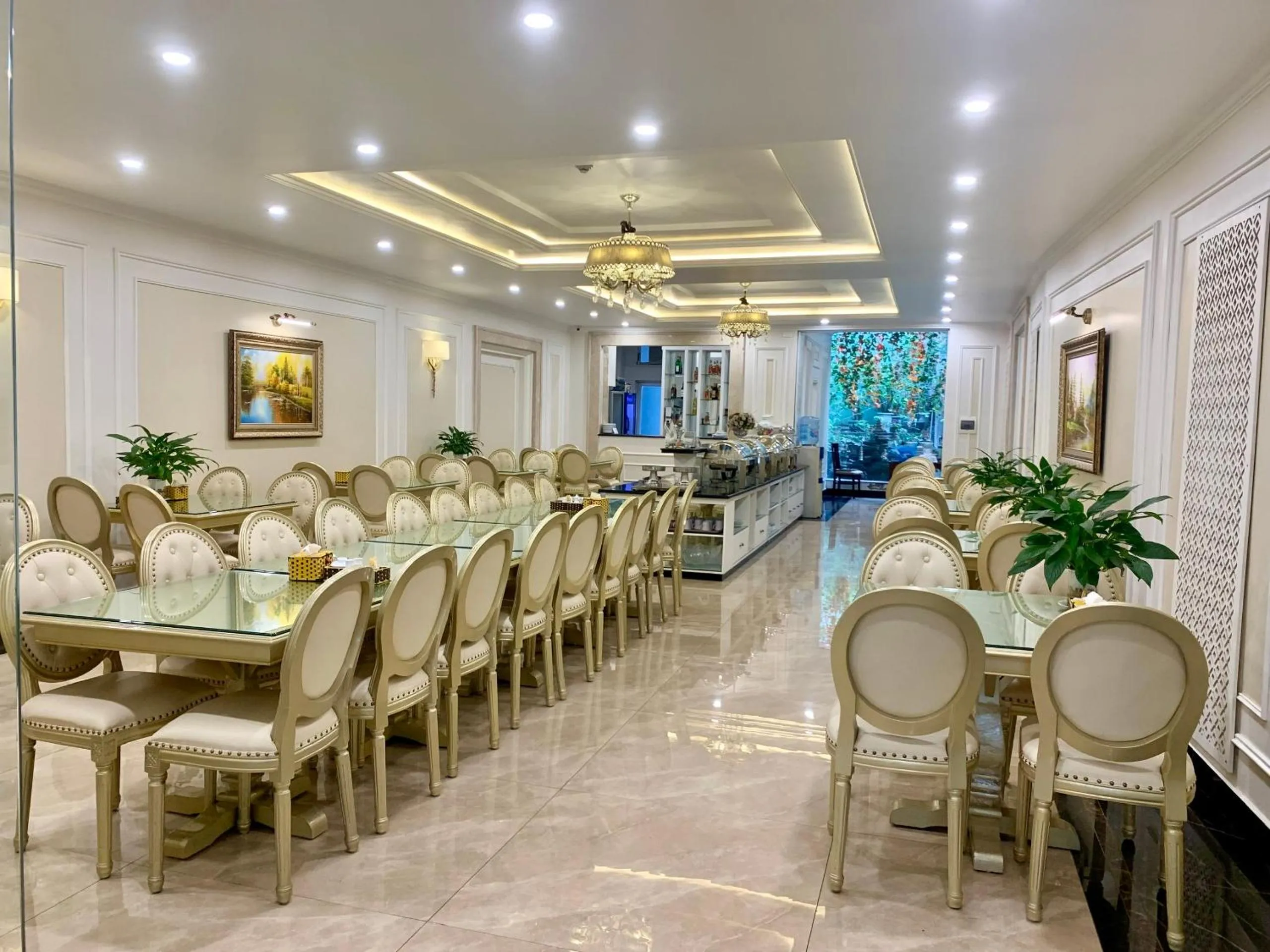Restaurant/places to eat in Hoang Hai Hotel