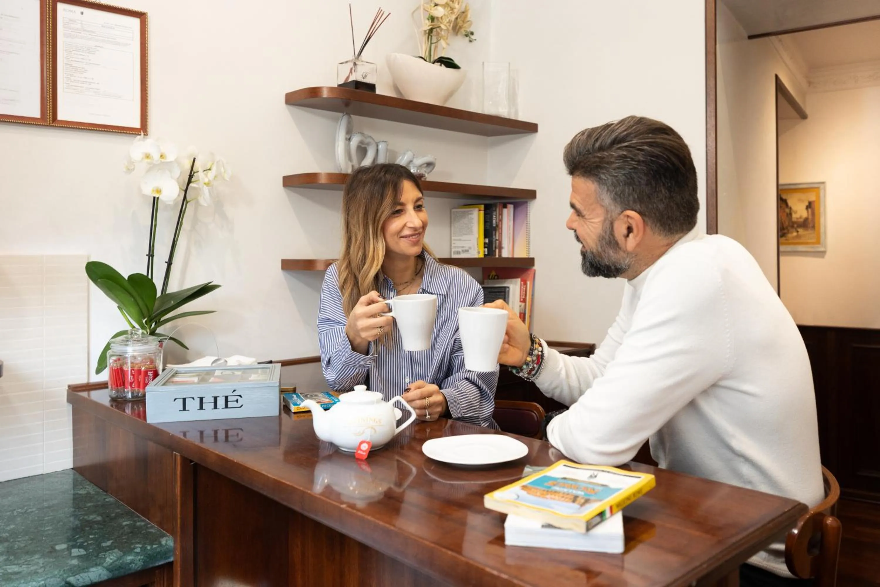 Lounge or bar in Al Viminale Hill Inn & Hotel