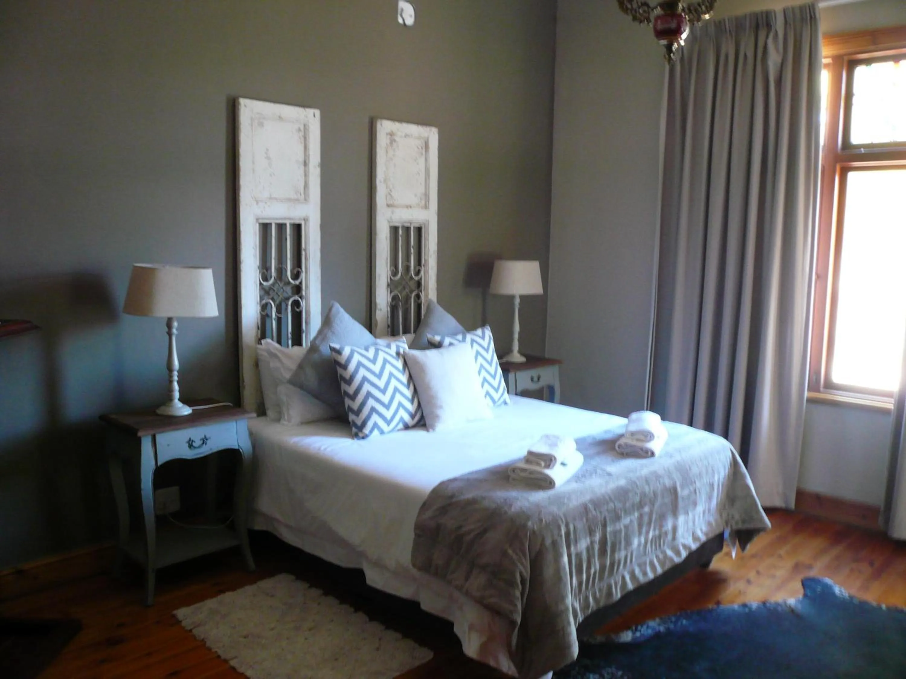 Bedroom, Bed in Die Herehuis