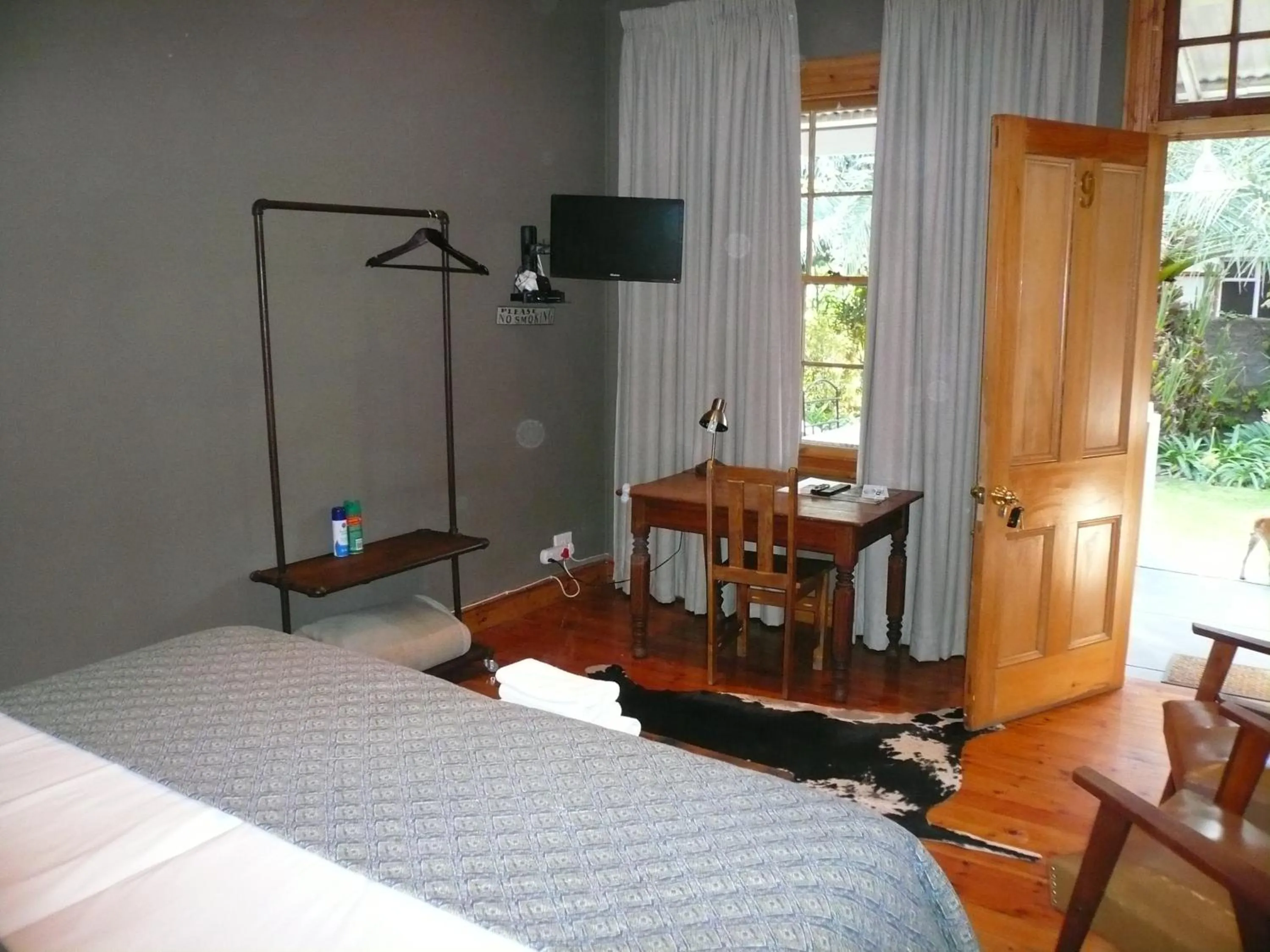 Bedroom, Bed in Die Herehuis