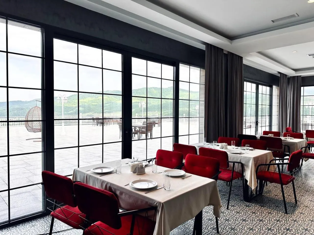 Restaurant/places to eat in Deluxe Park Qusar Resort & Spa Hotel