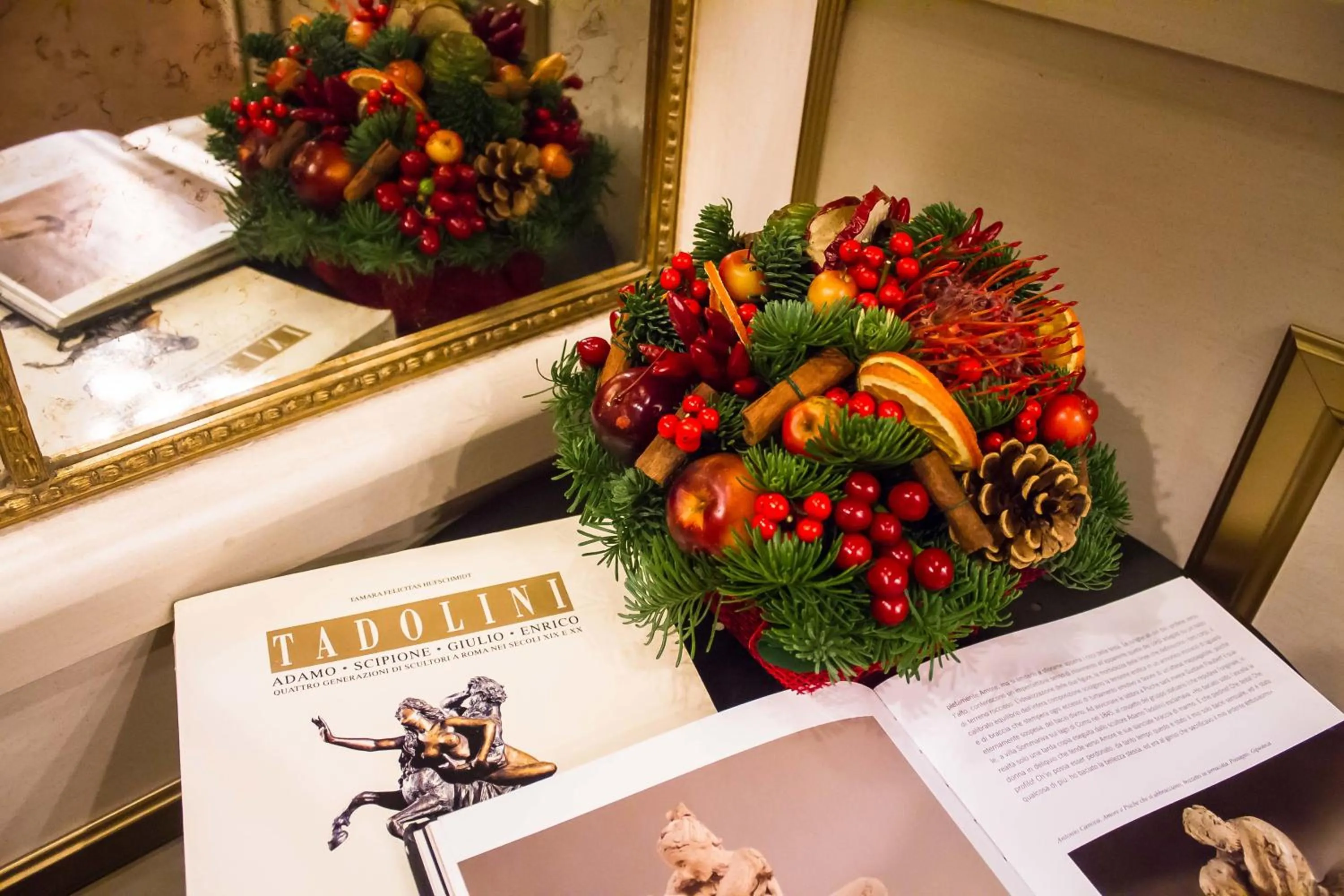 Decorative detail in Residenza Canova Tadolini - Guesthouse