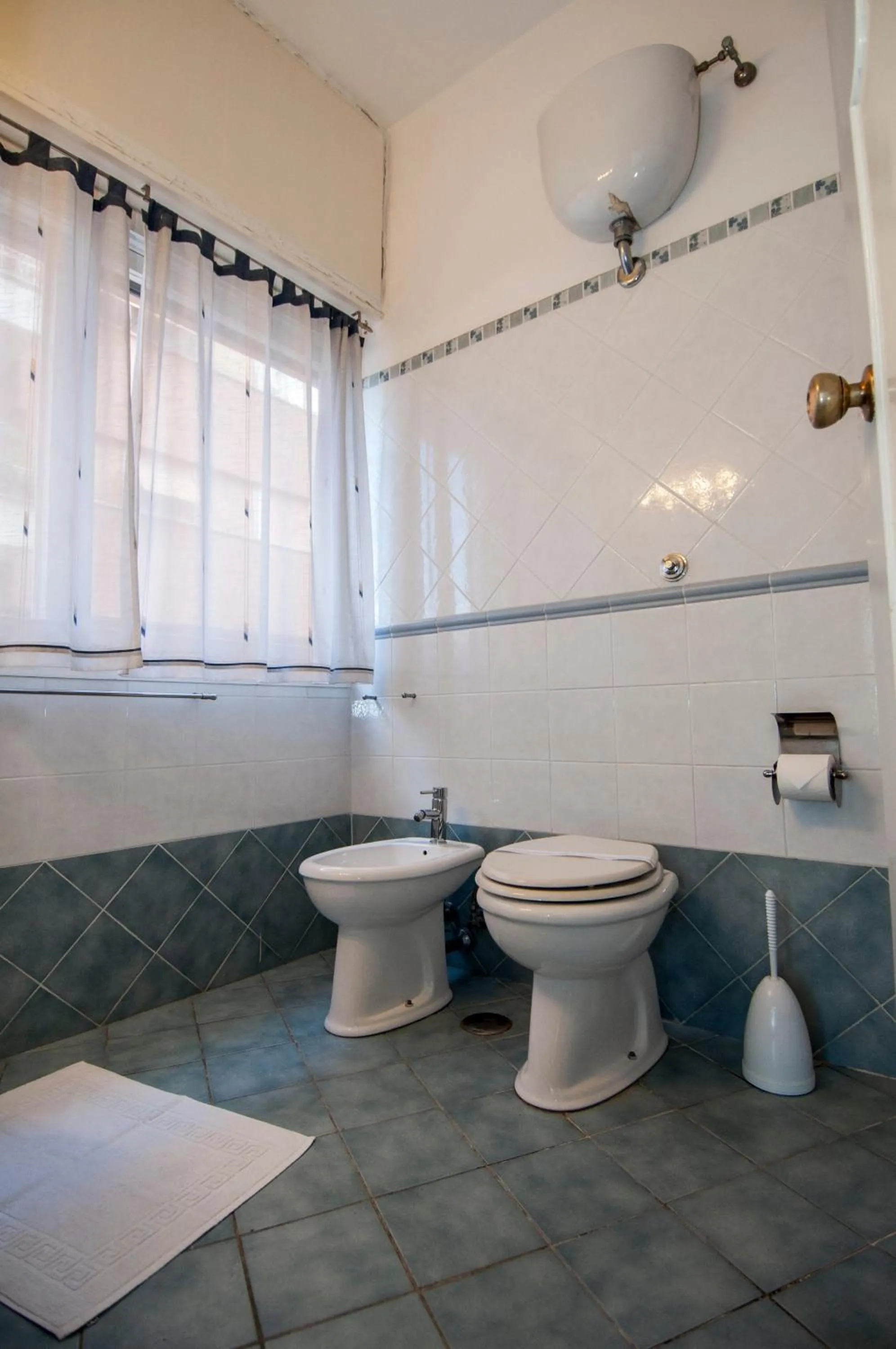 Bathroom in Passeggiate Romane