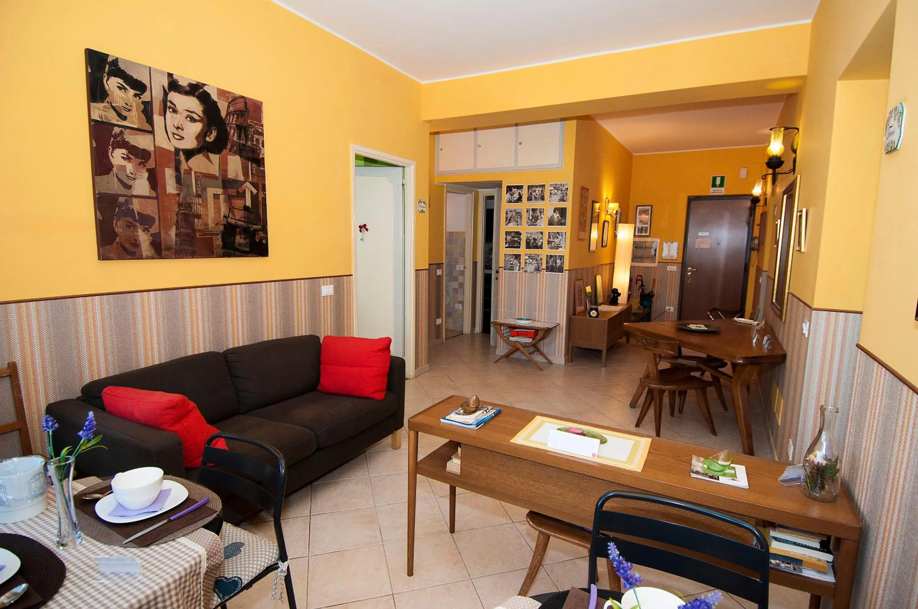 Communal lounge/ TV room in Passeggiate Romane