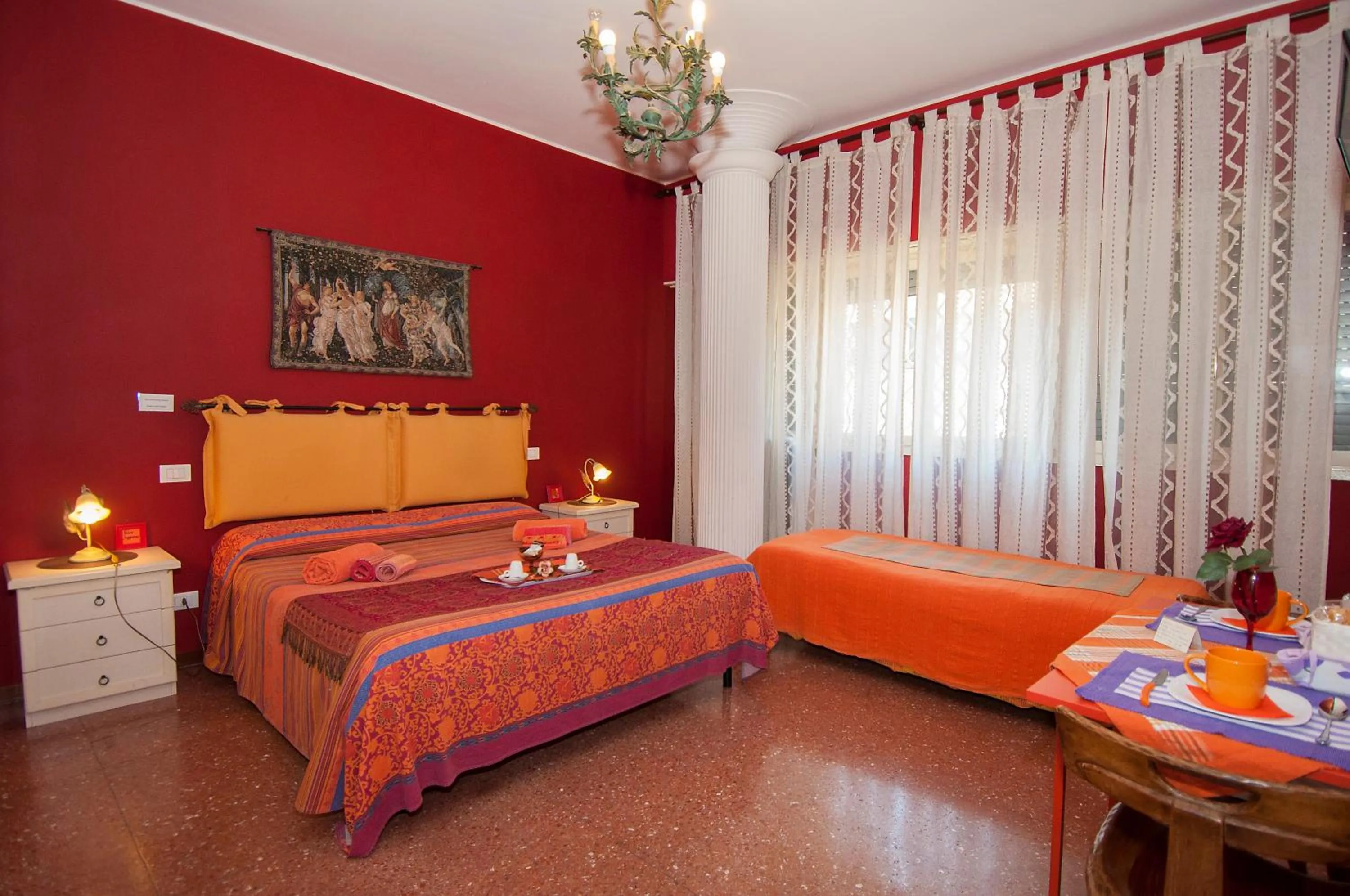 Photo of the whole room, Bed in Passeggiate Romane