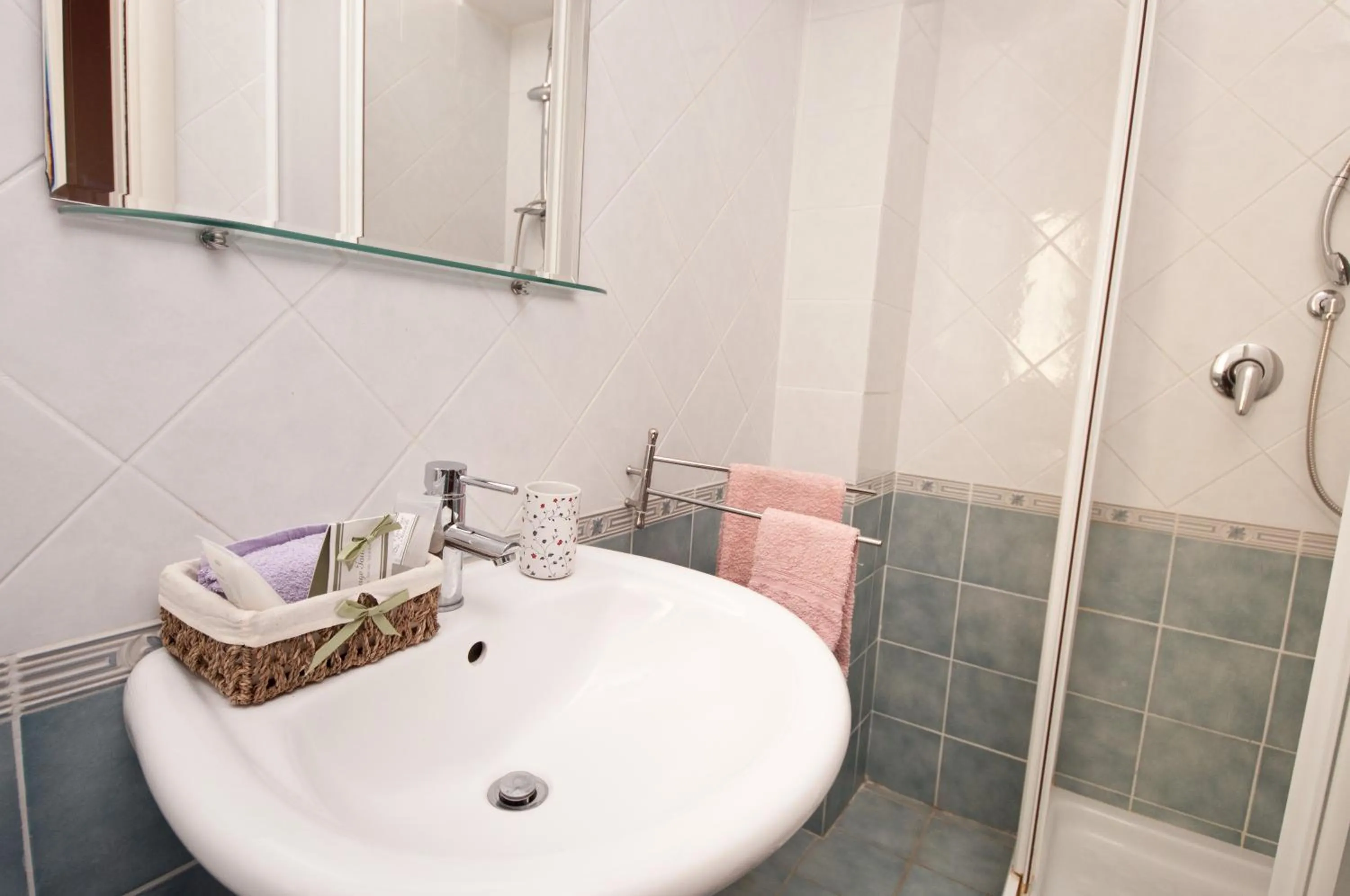 Bathroom in Passeggiate Romane