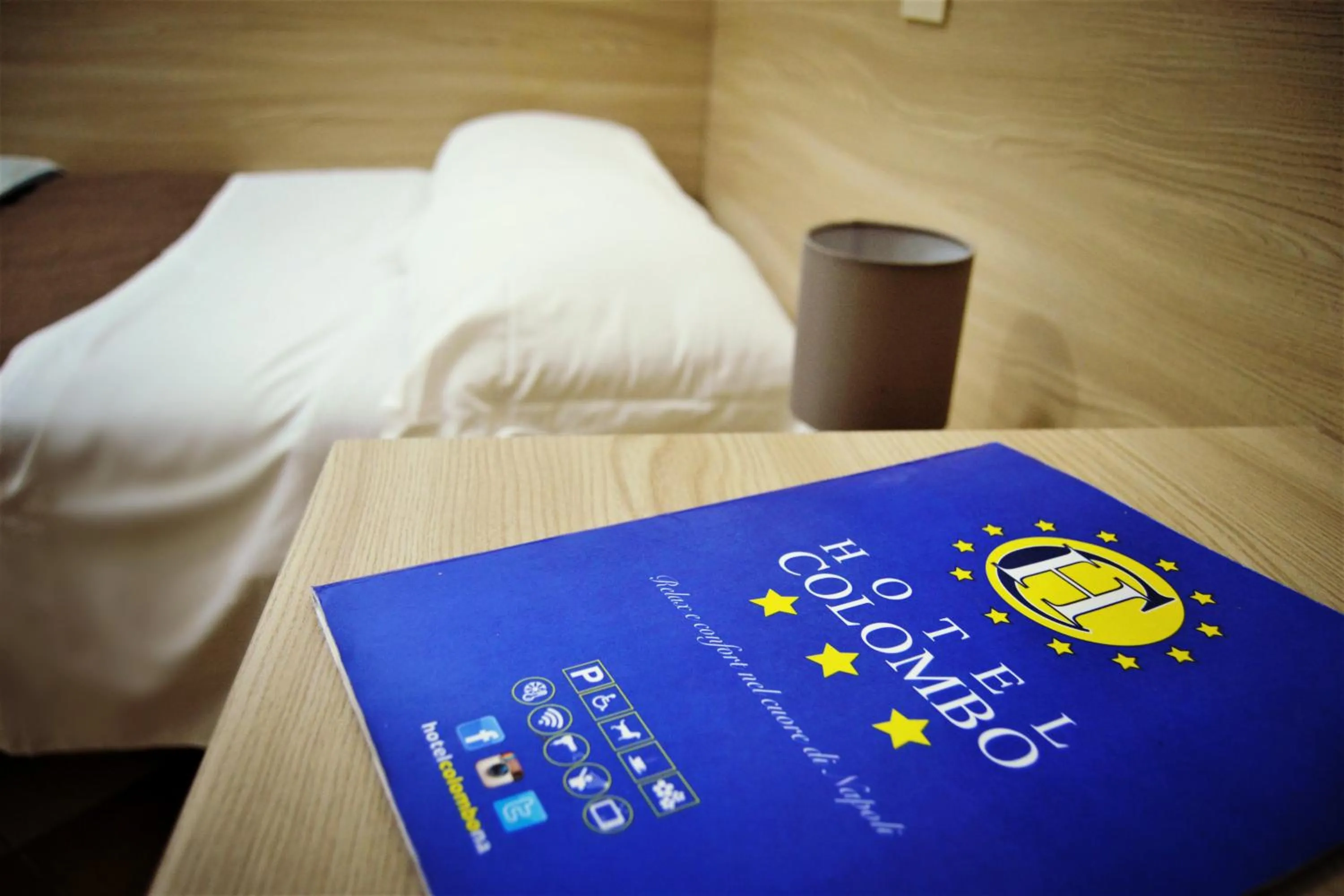 Bed in Hotel Colombo