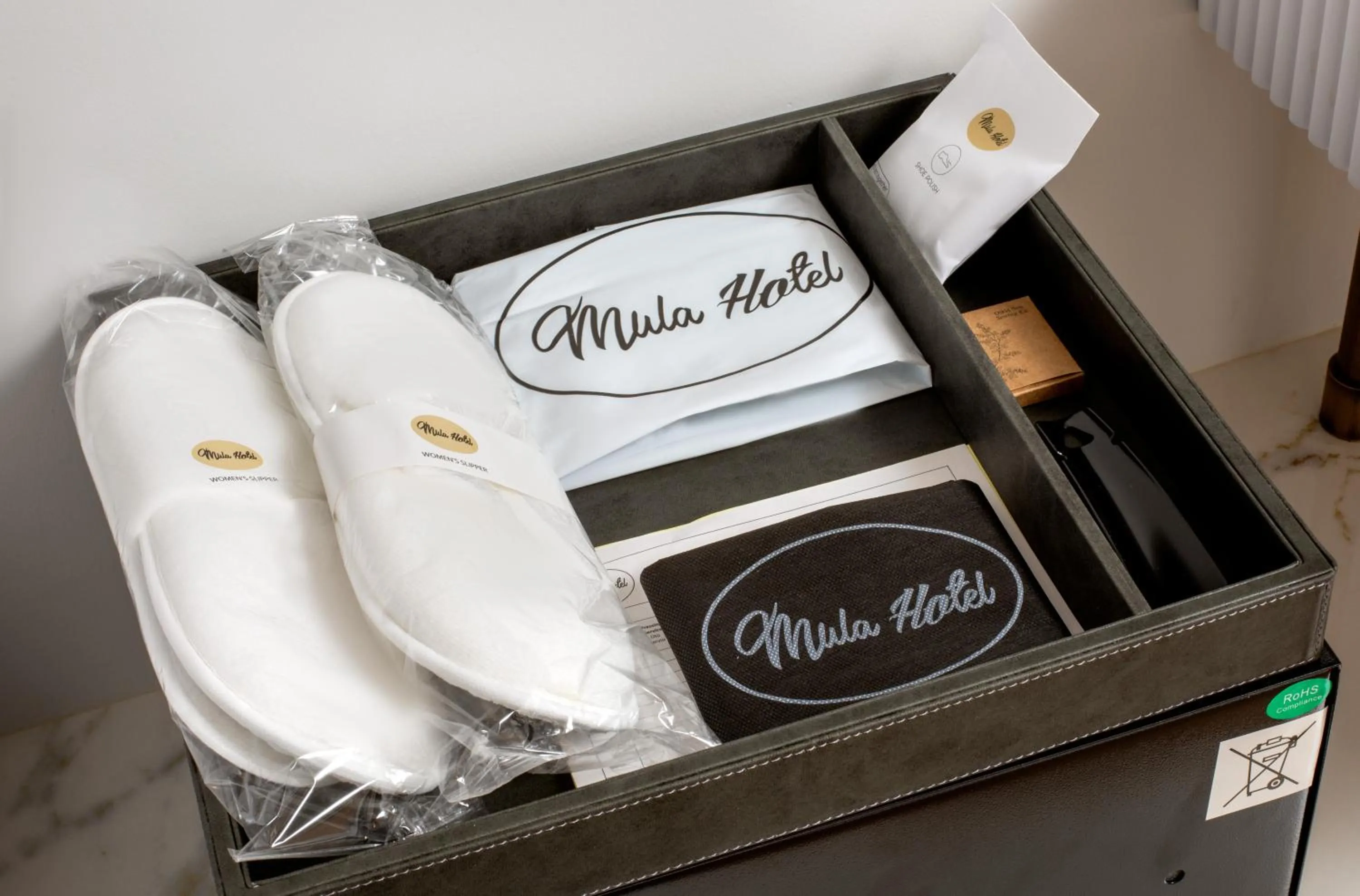 Decorative detail in Mula Hotel