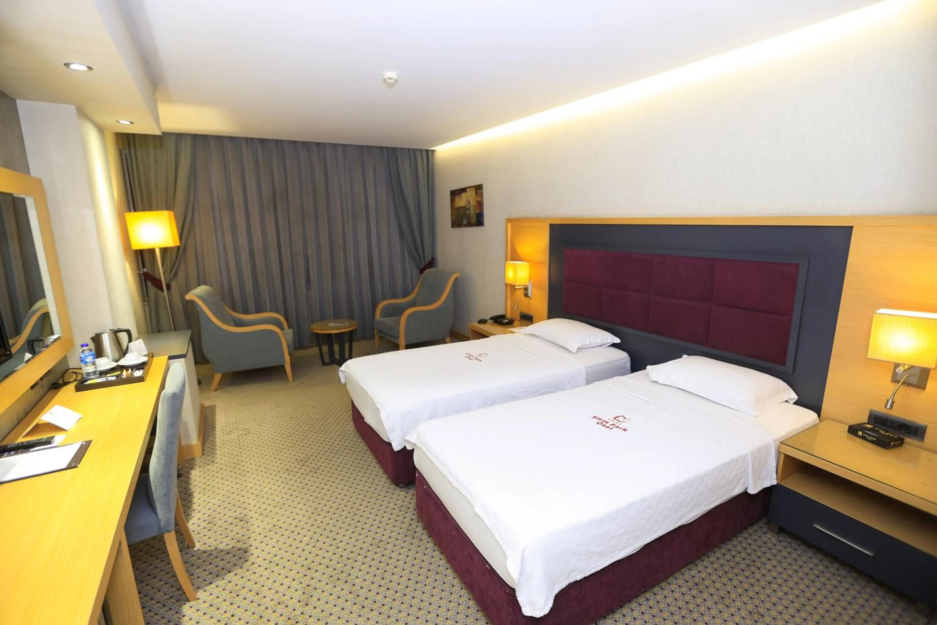 Bed in Sirin Park Hotel