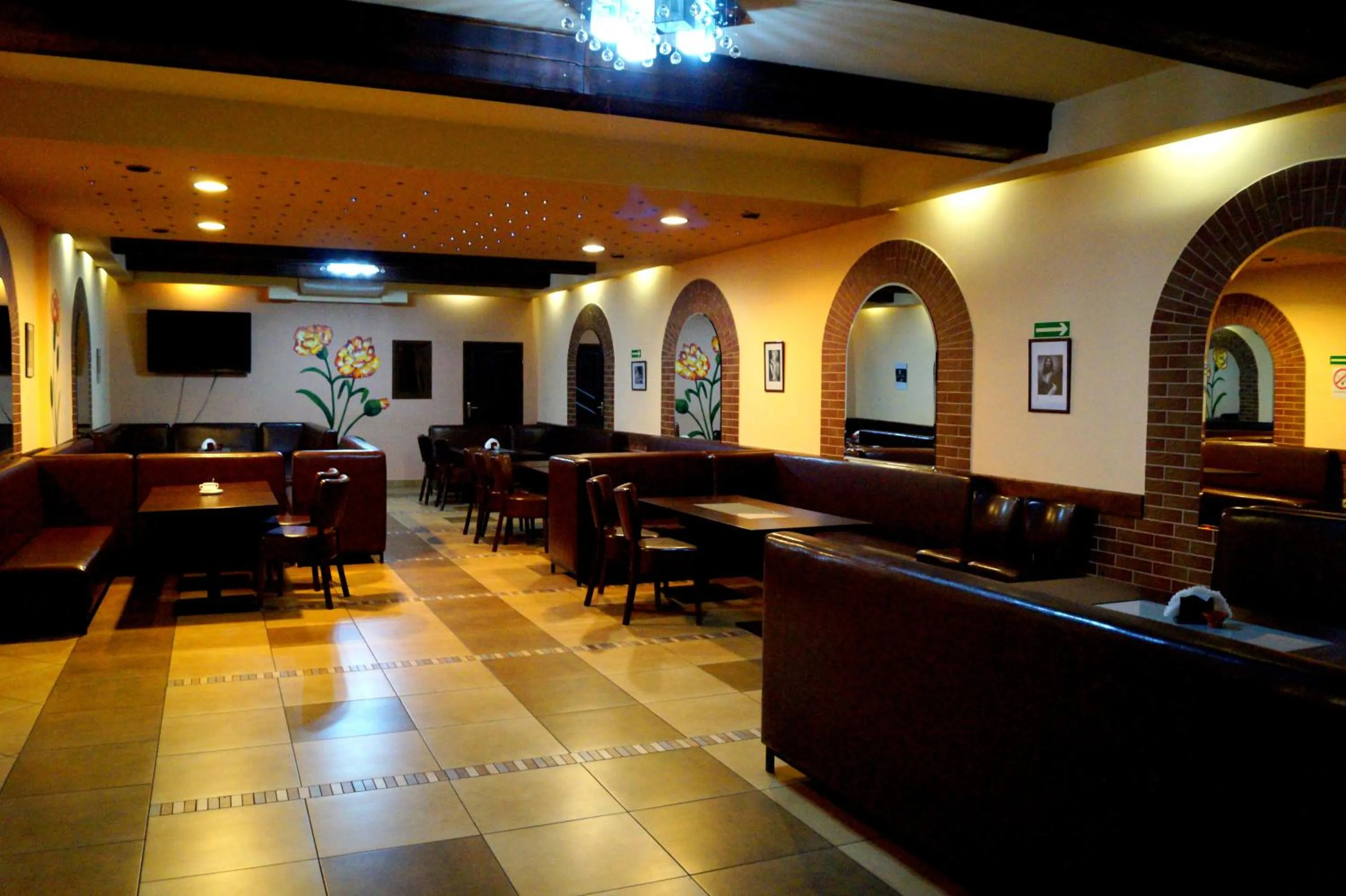 Lounge or bar in A&A PRESTIGE Spólka z Ograniczoną Odpowiedzialnością