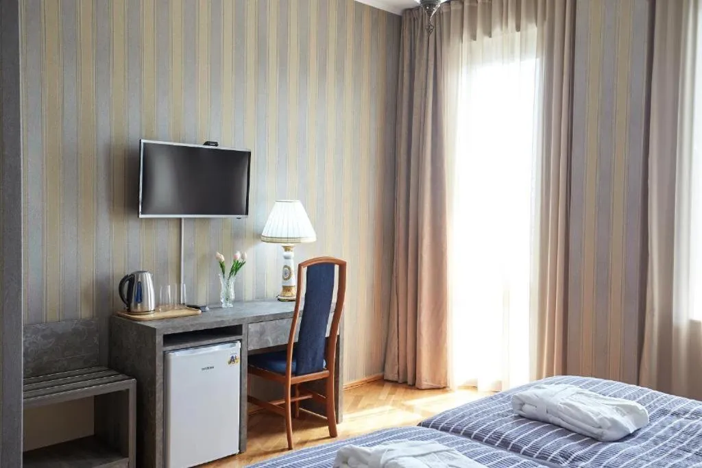 Property building in The Hilltop Skyline Hotel