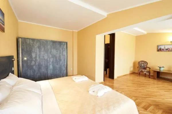 Bedroom in The Hilltop Skyline Hotel