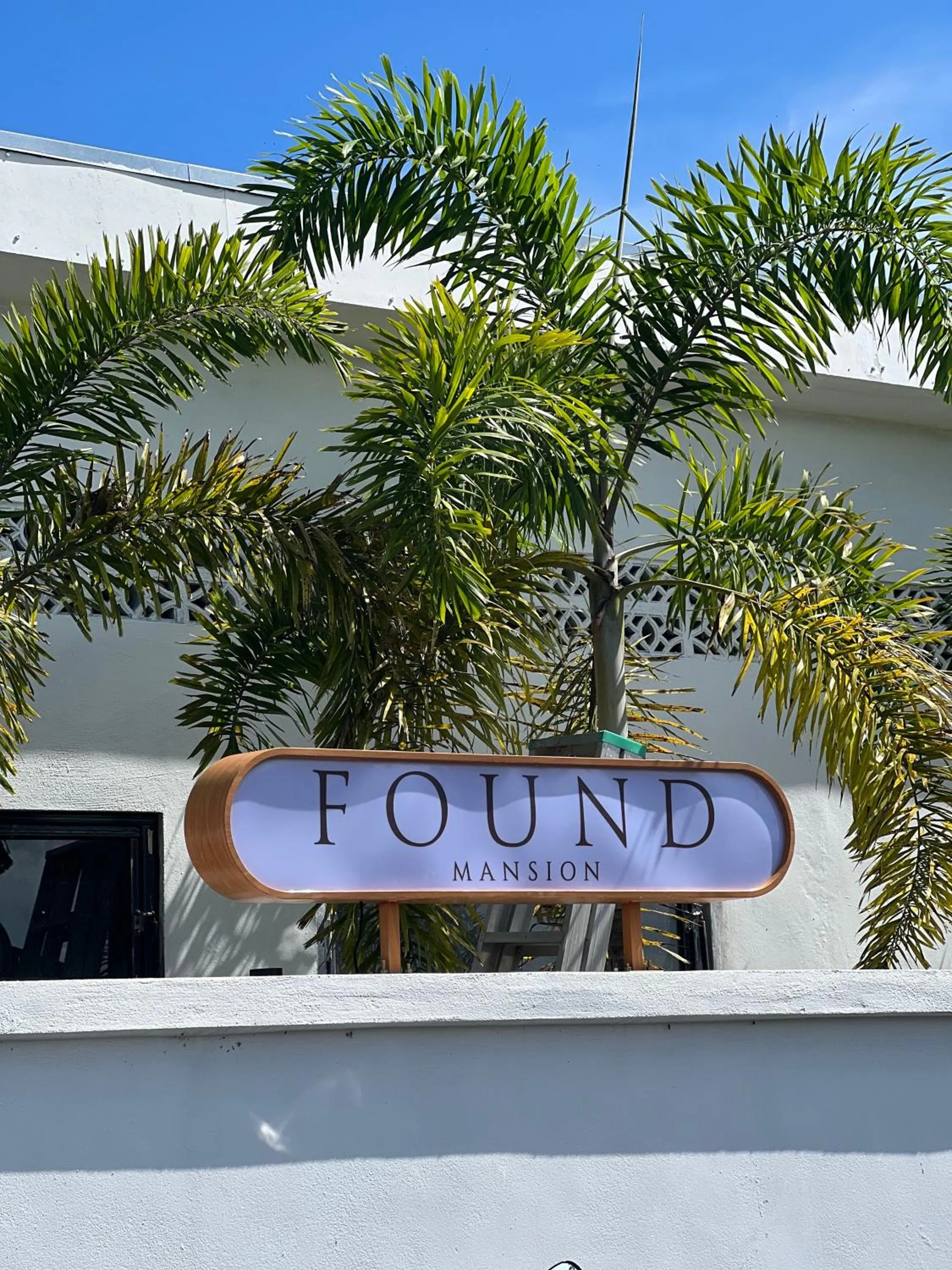 Day in Found Mansion