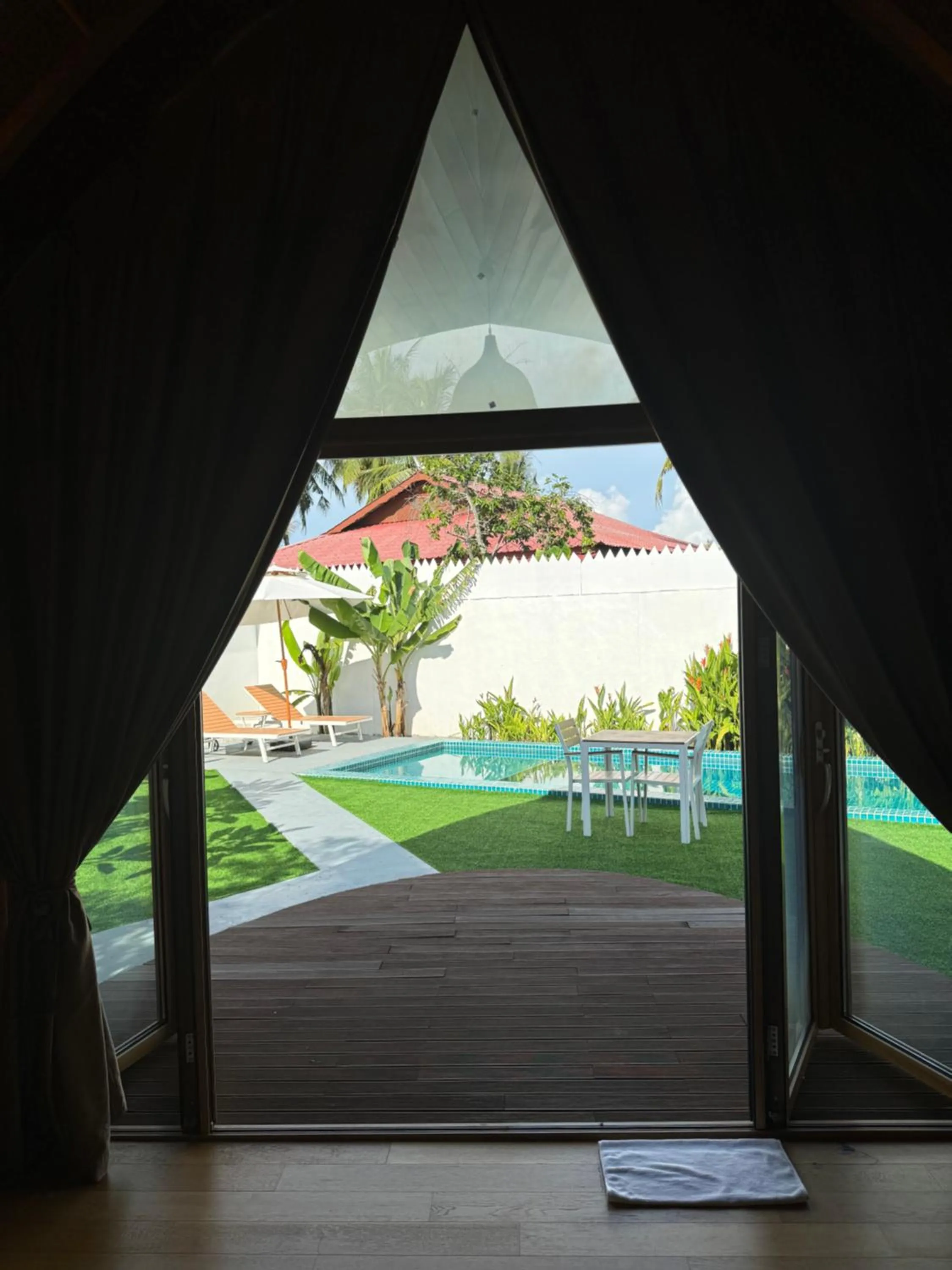 Swimming pool in Found Mansion
