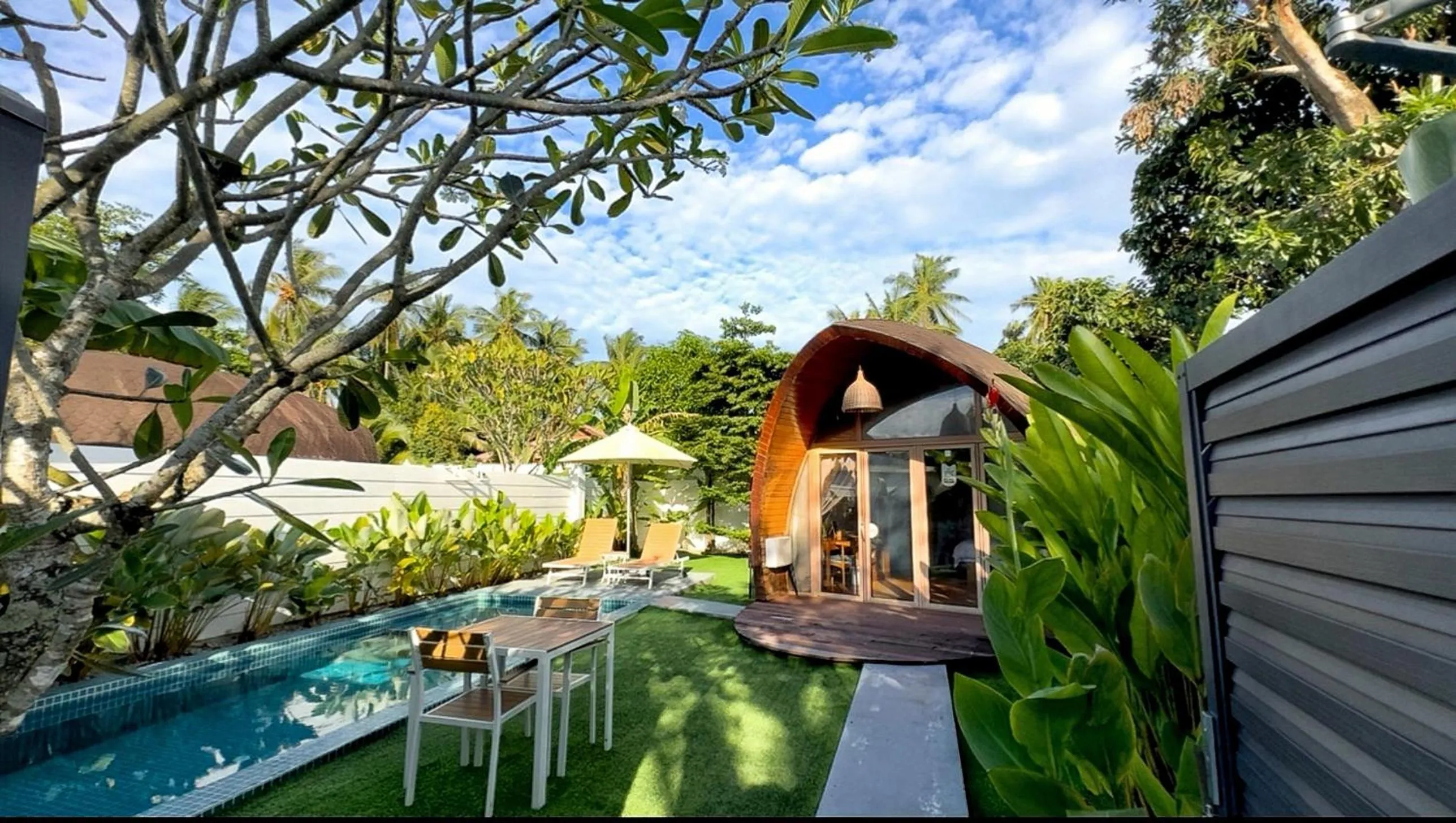 Property building in Found Mansion