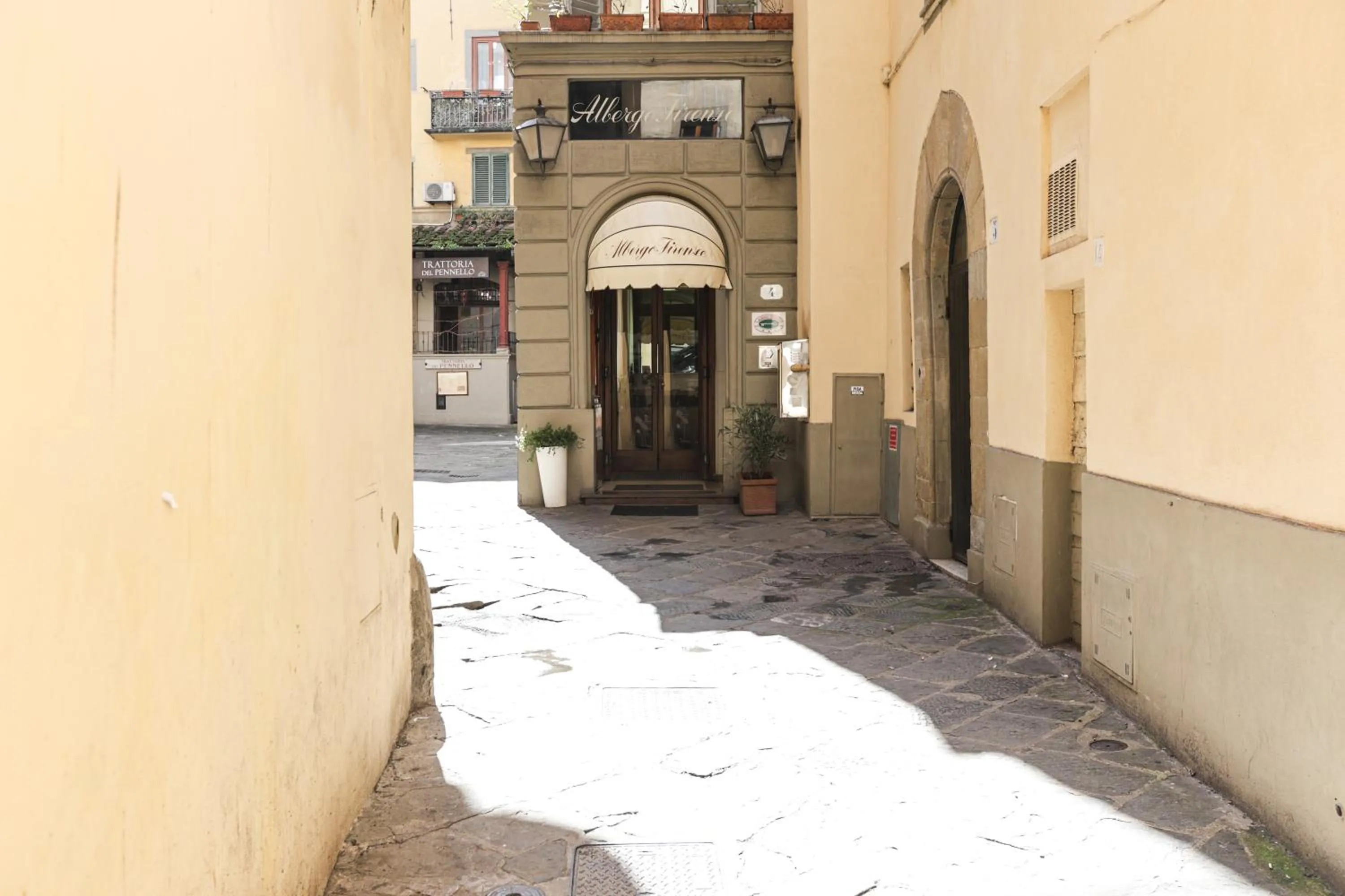Property building in Albergo Firenze