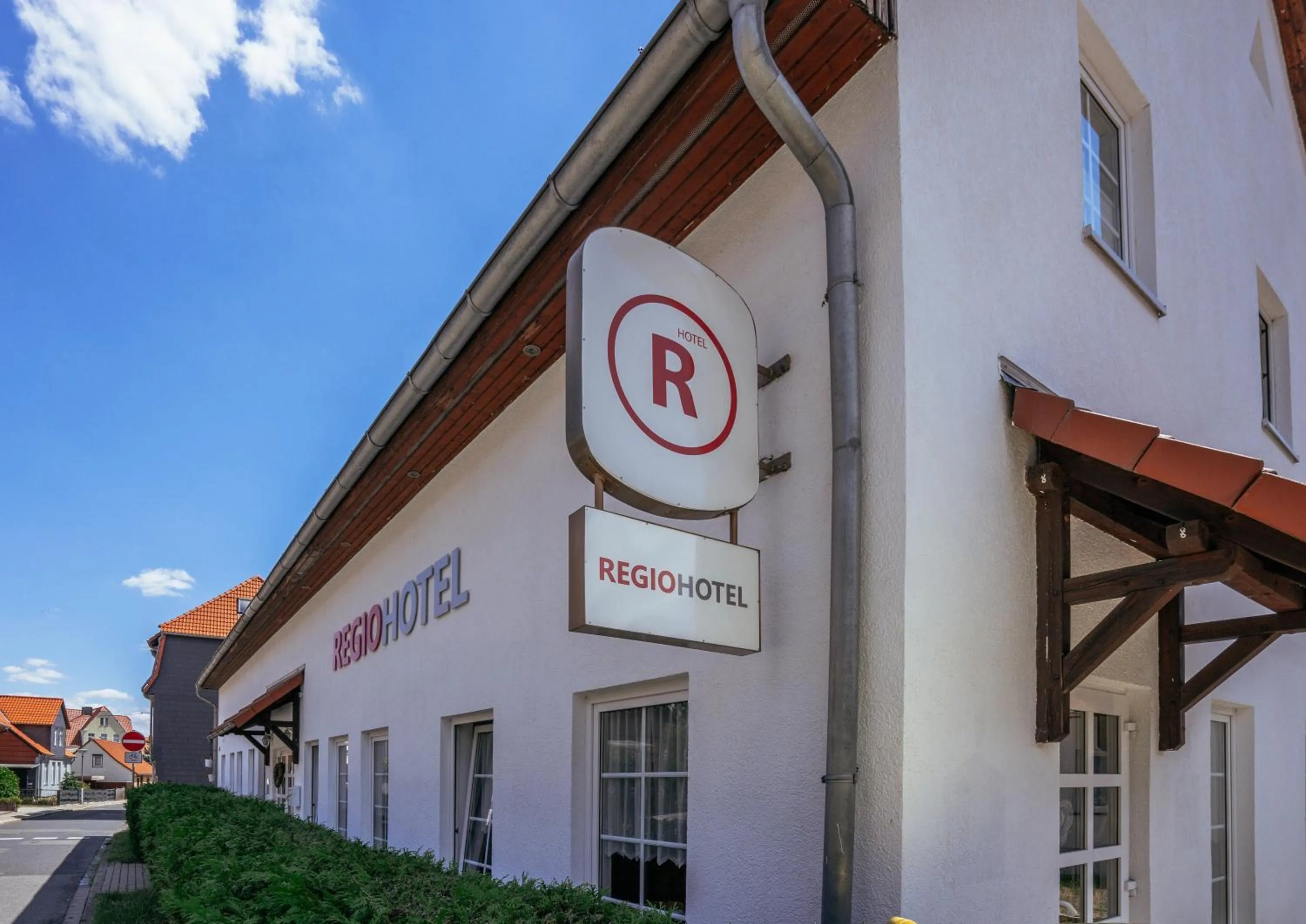 Property building in REGIOHOTEL Aparthotel Wernigerode - #Ferienwohnungen #Familienfreundlich #Harzurlaub #Freeparking