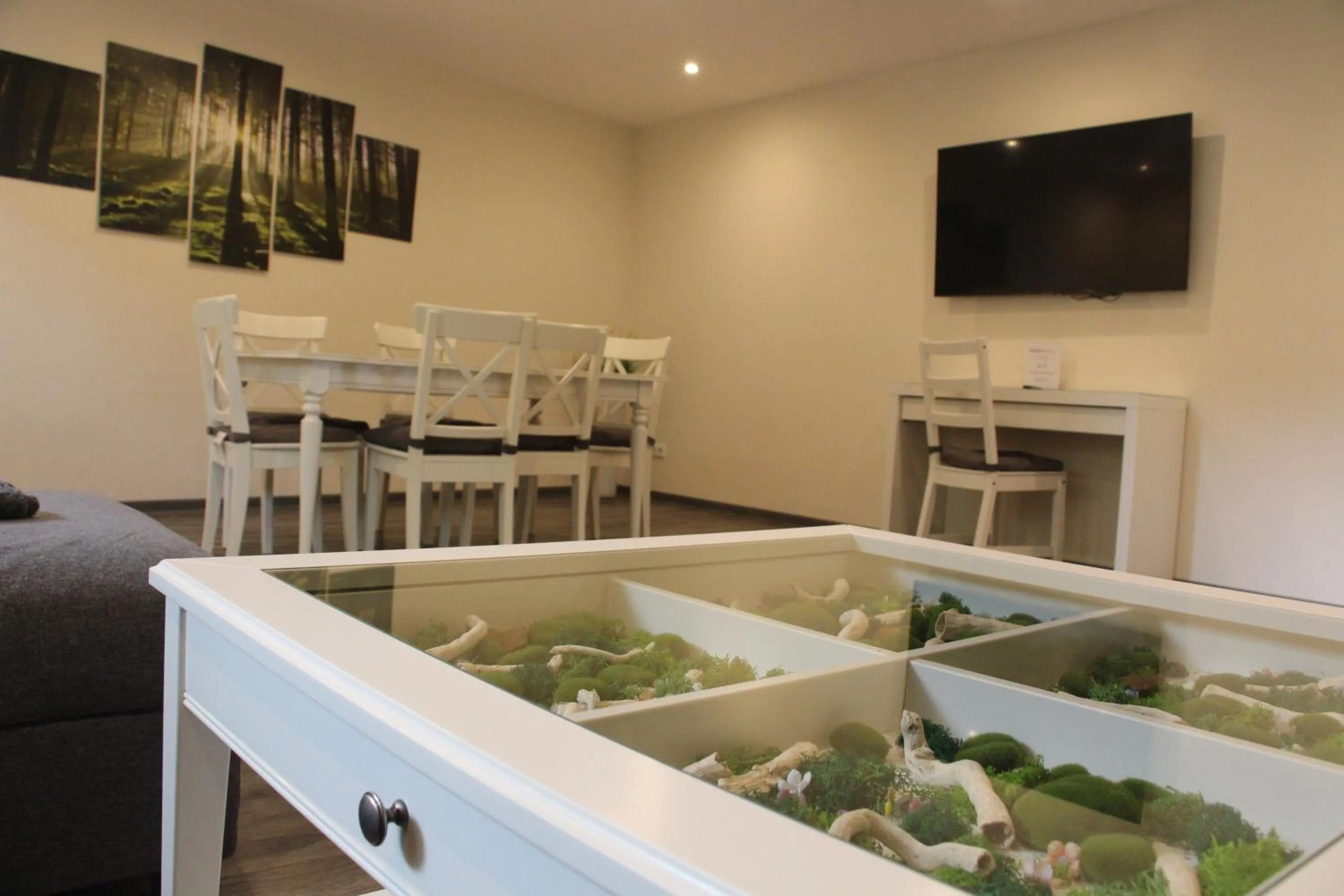 Living room in REGIOHOTEL Aparthotel Wernigerode - #Ferienwohnungen #Familienfreundlich #Harzurlaub #Freeparking