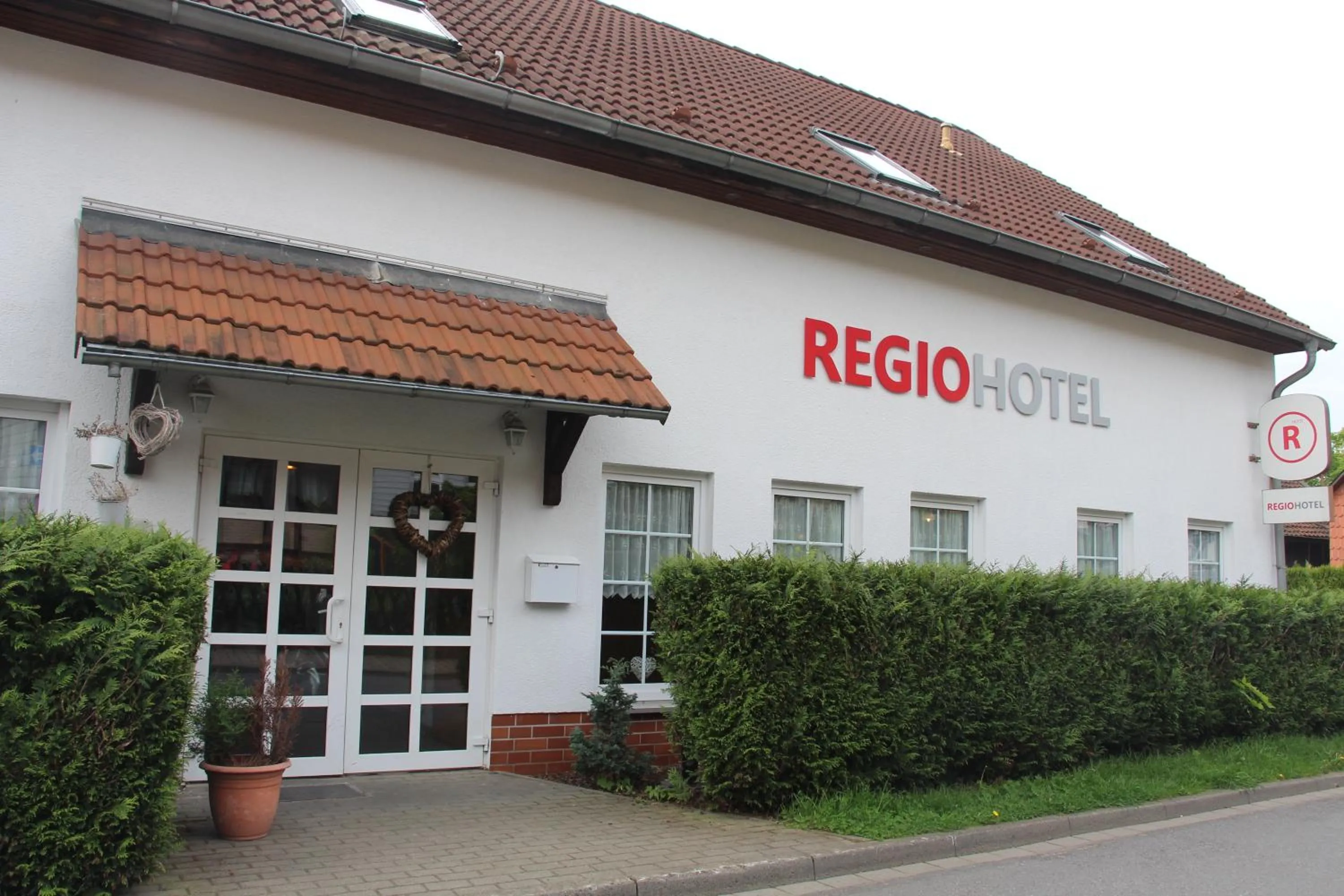Property building in REGIOHOTEL Aparthotel Wernigerode - #Ferienwohnungen #Familienfreundlich #Harzurlaub #Freeparking
