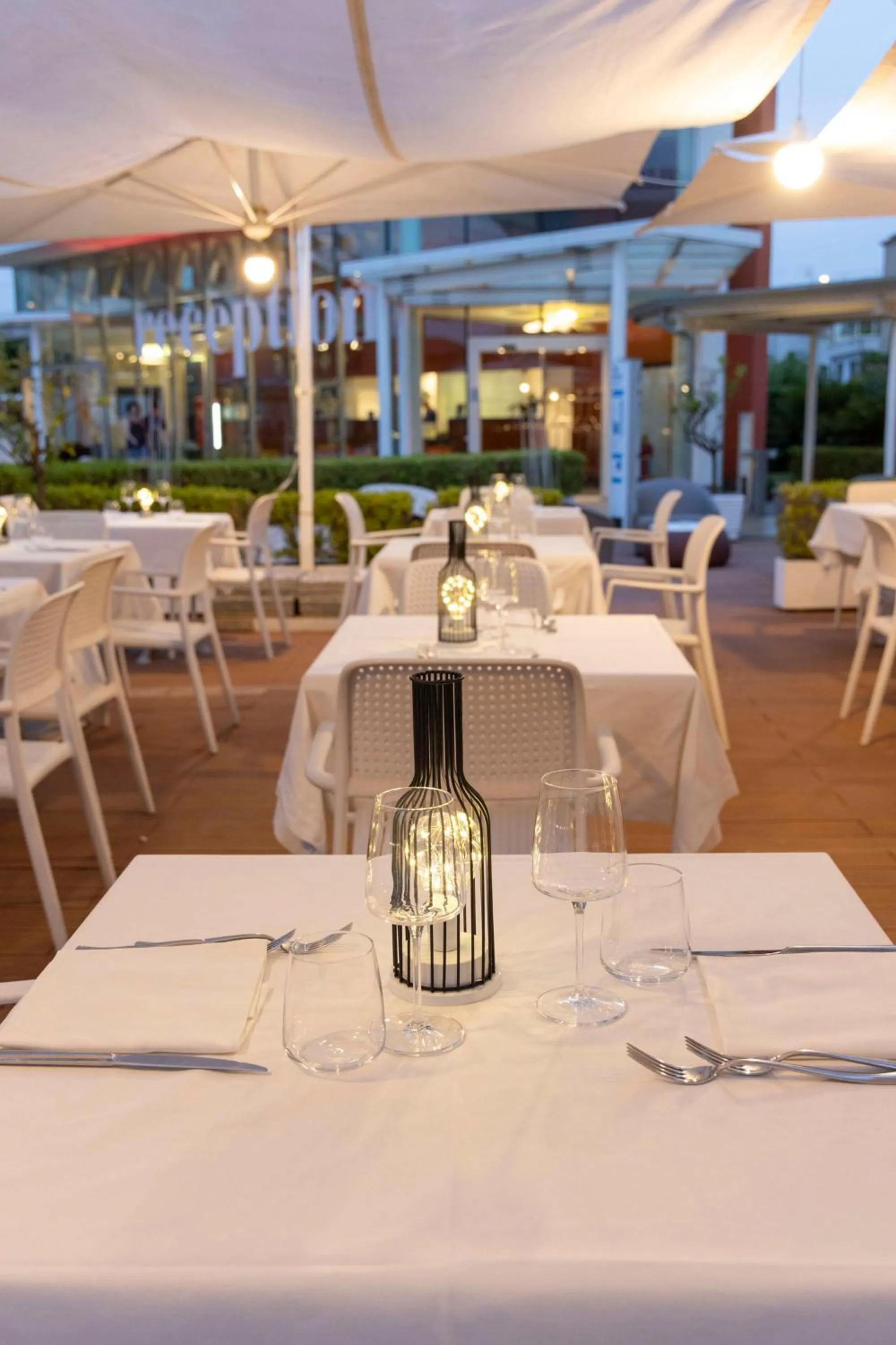 Restaurant/places to eat in Best Western Hotel Rome Airport