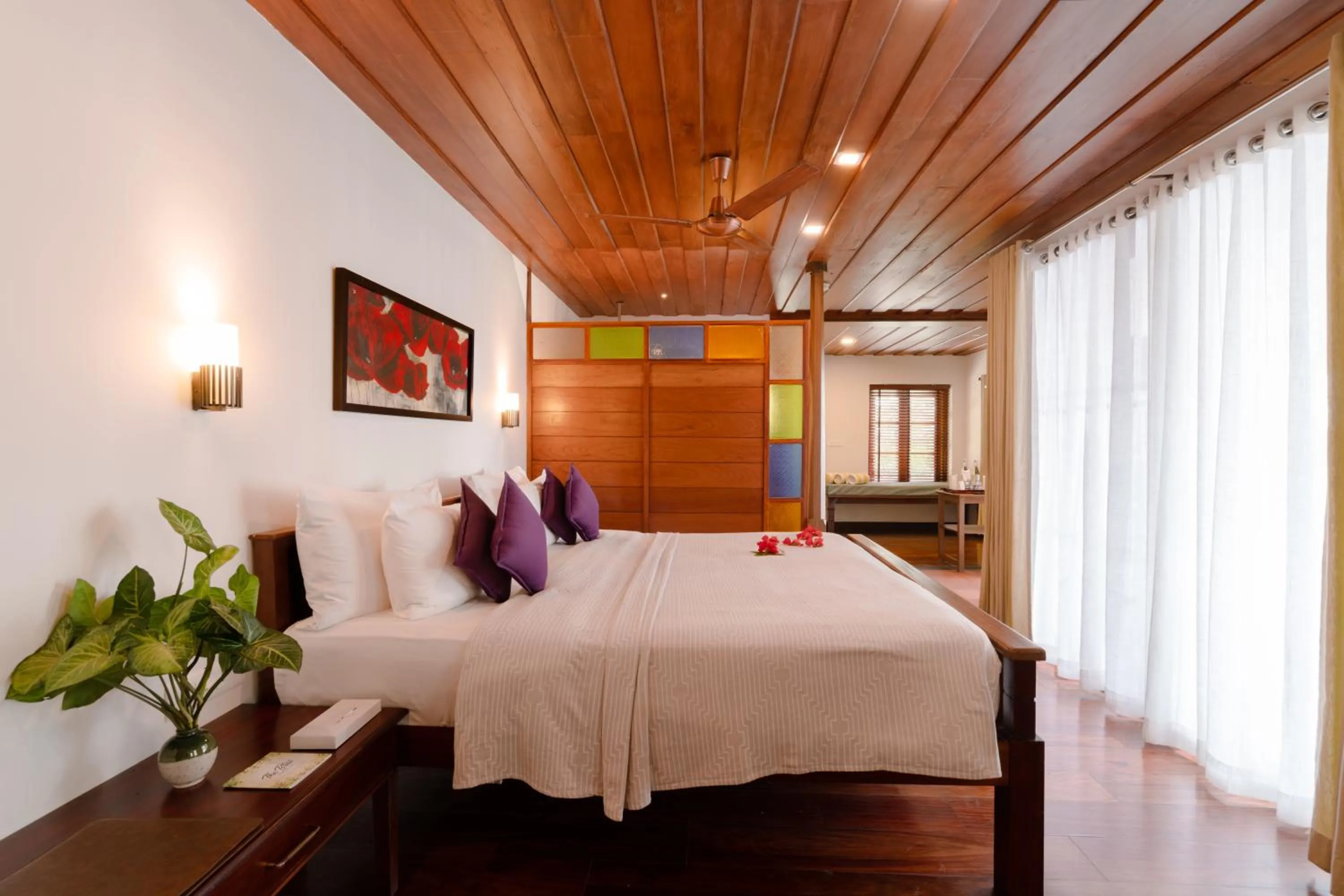 Bed in SpiceTree Munnar