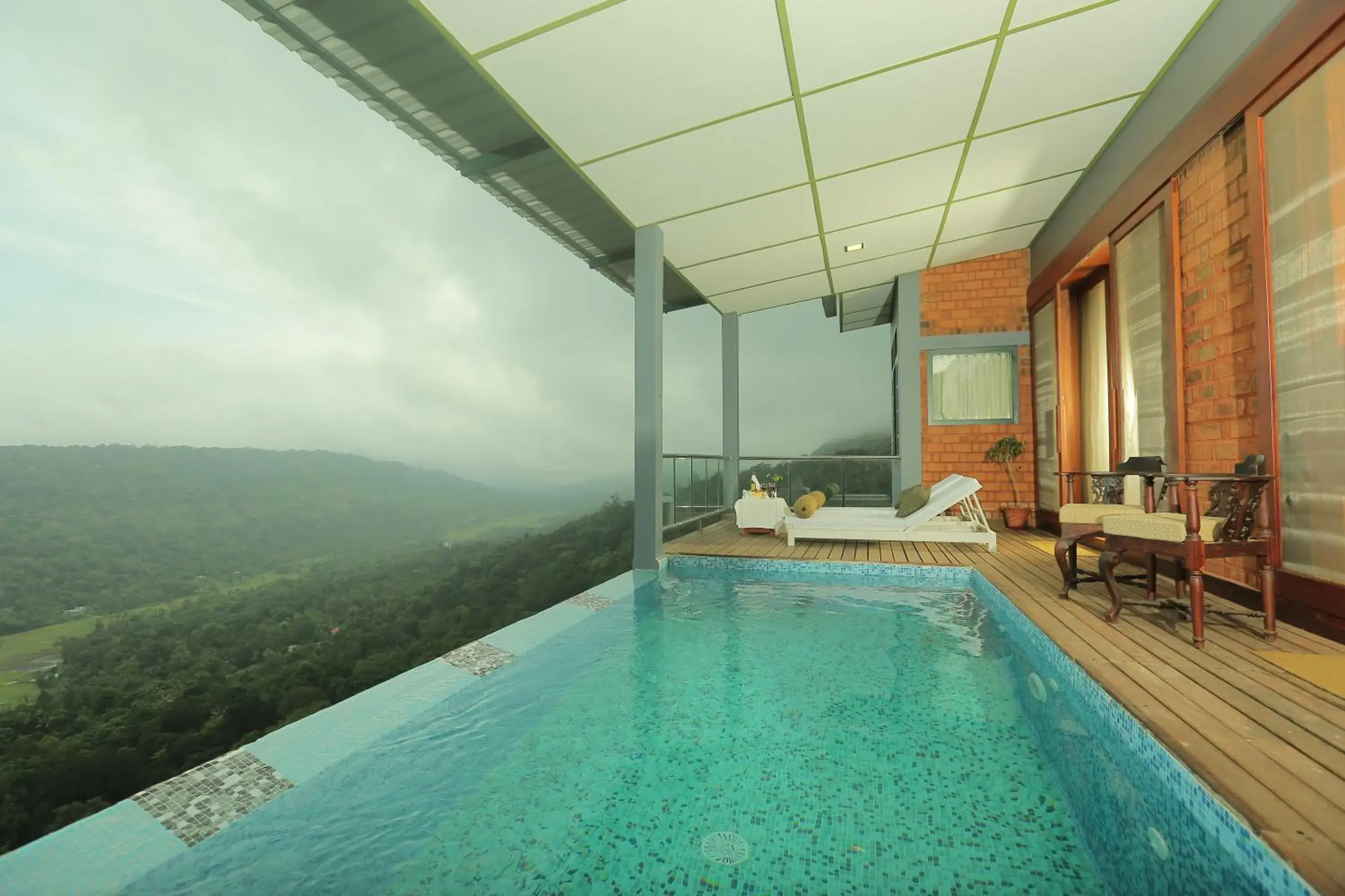 One-Bedroom Villa with Private Pool in SpiceTree Munnar One-Bedroom Villa with Private Pool in SpiceTree Munnar