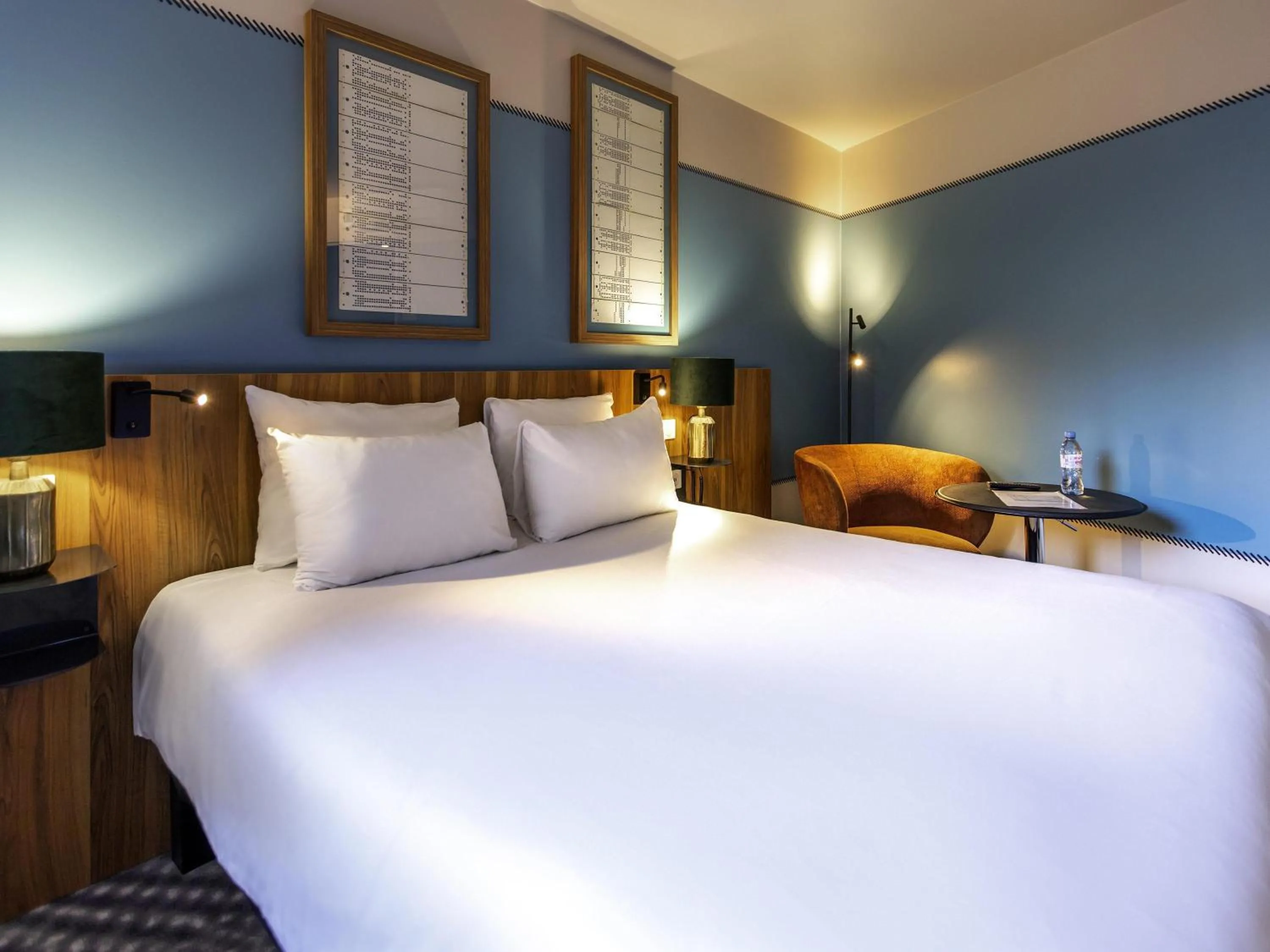 Bedroom, Bed in Ibis Styles St Etienne - Gare Chateaucreux