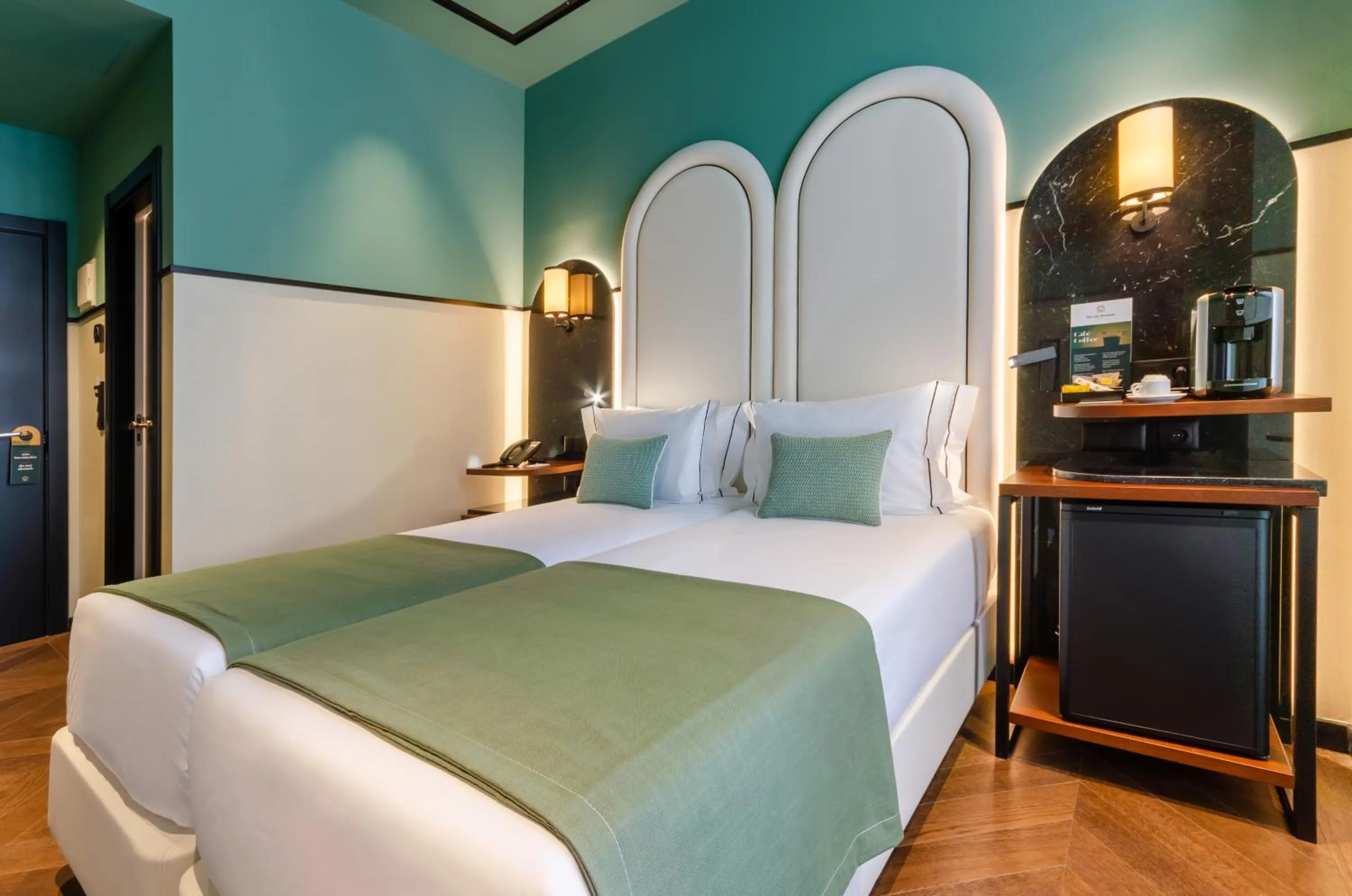 Bedroom, Bed in Nicola Rossio Hotel