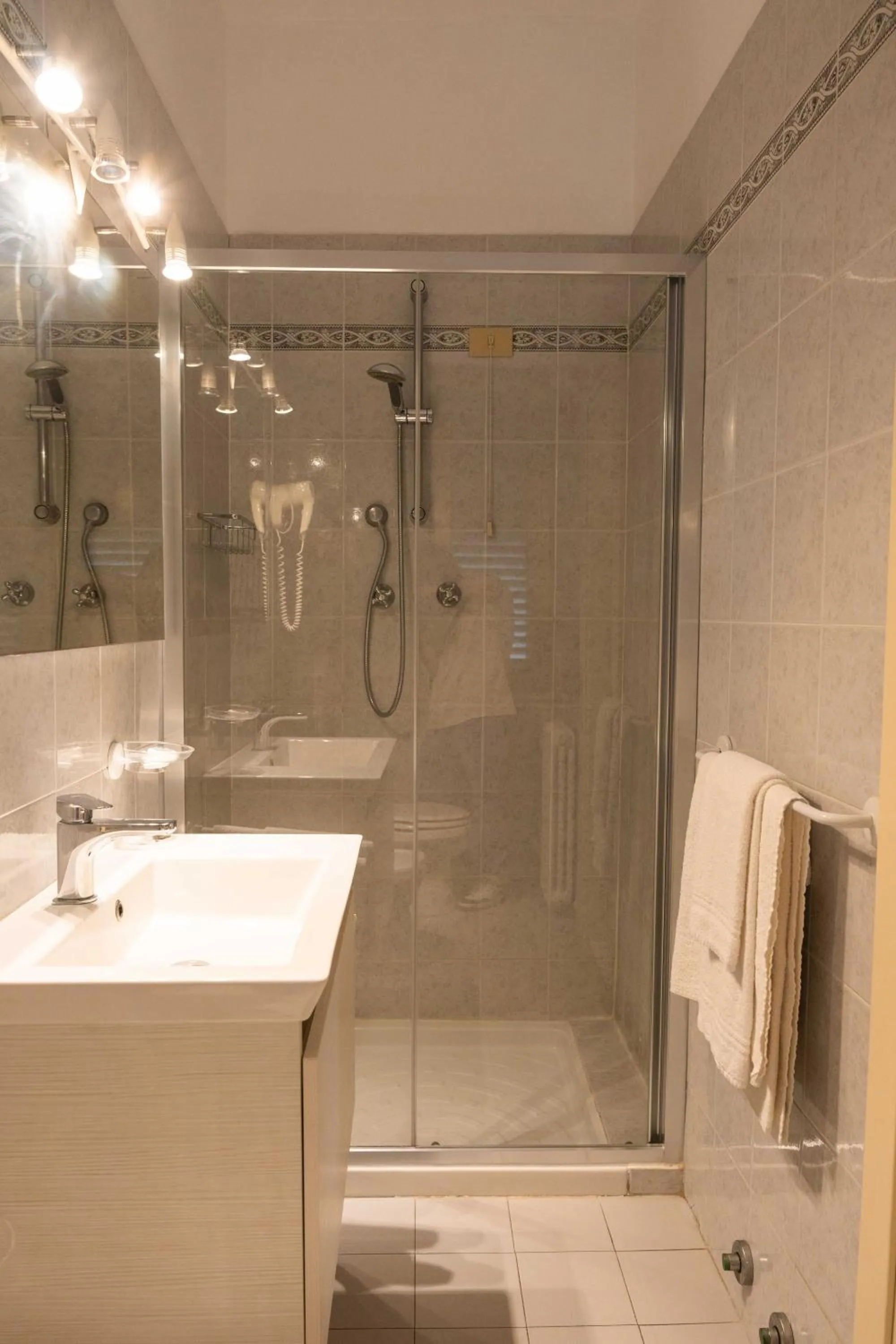 Bathroom in Hotel Pardini