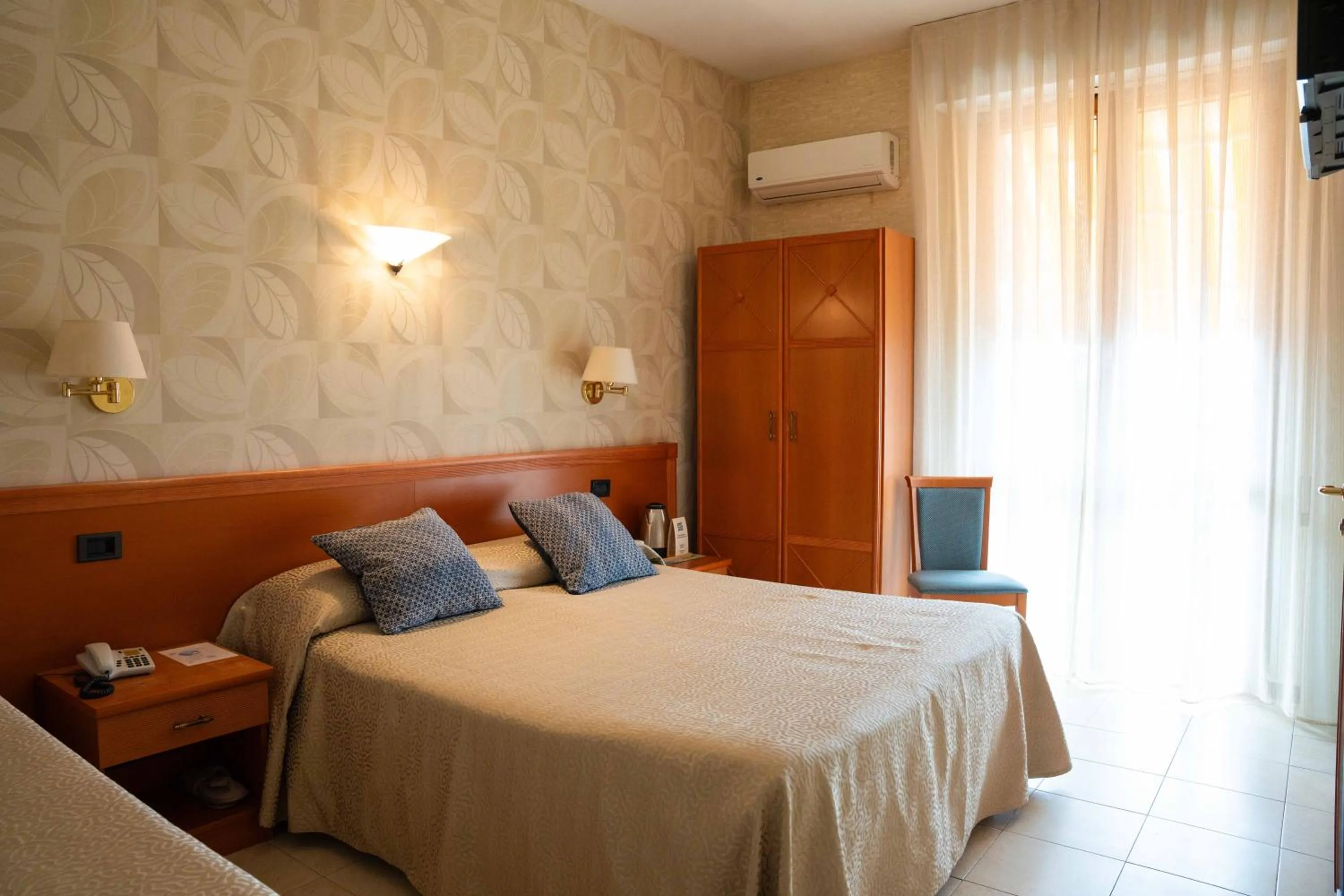 Photo of the whole room, Bed in Hotel Pardini