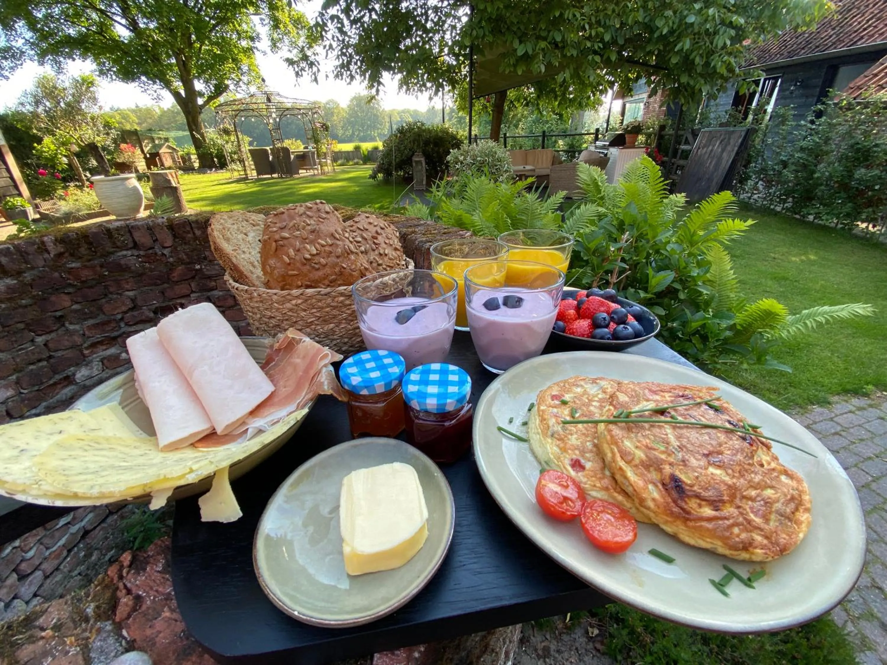 Breakfast in Domestico Bed & Breakfast