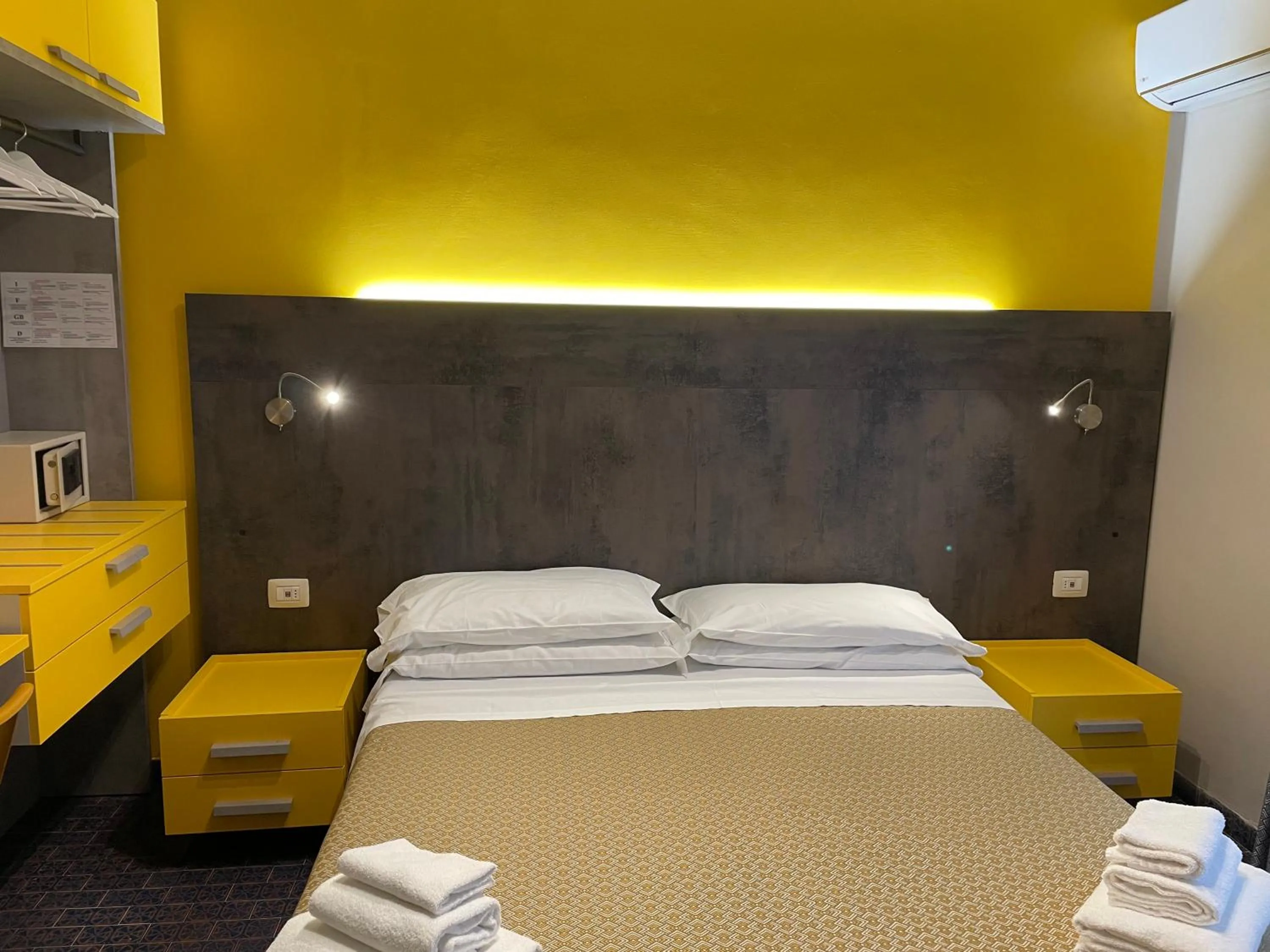 Bed in Hotel Lukas Vegetarian & Vegan