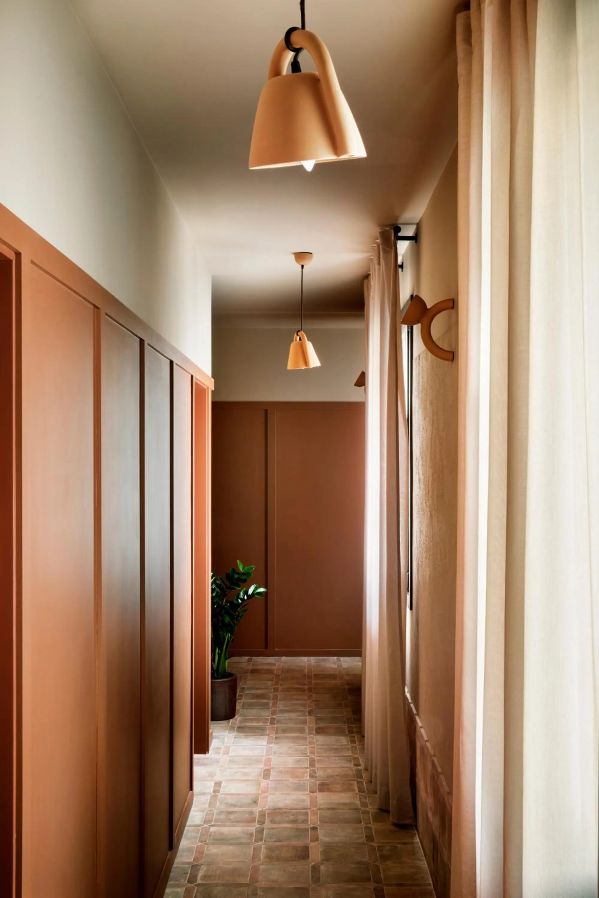 Area and facilities in CASA Y FONDA 1888