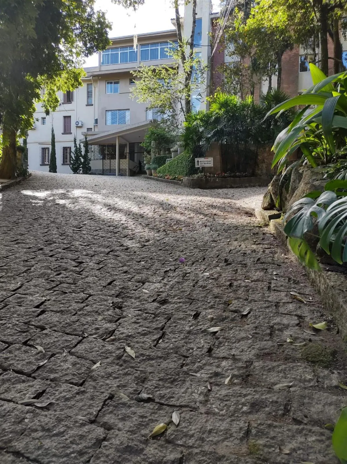 Property building in Vila Betânia