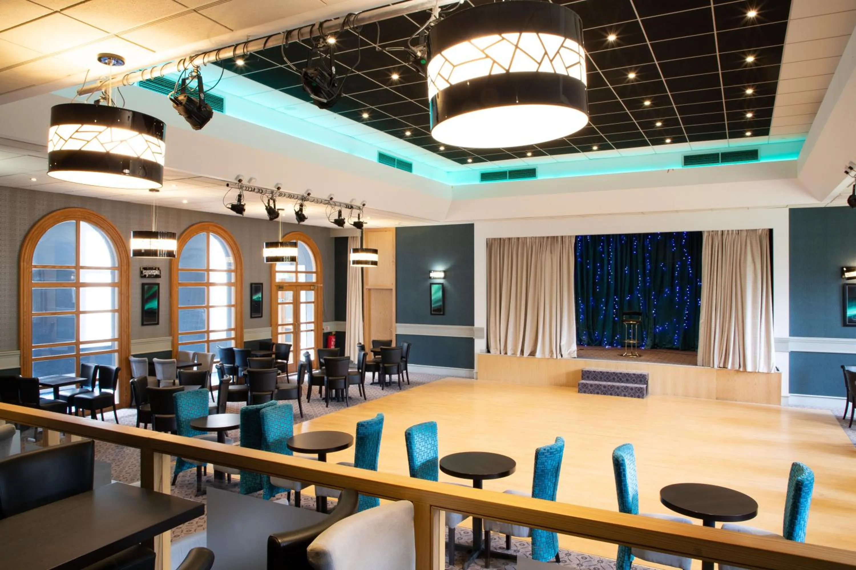 Lounge or bar in The Waverley Castle Hotel